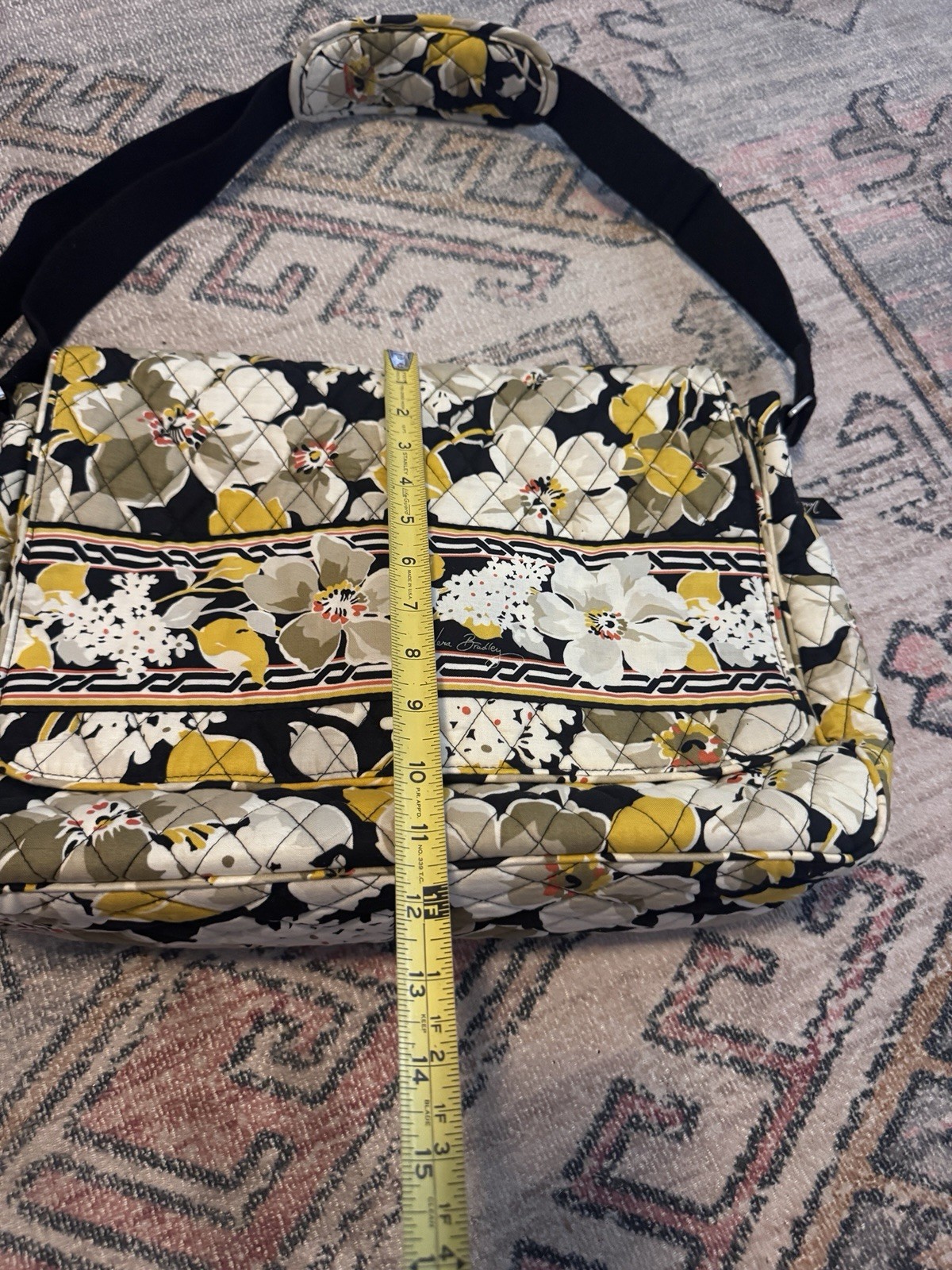 Vera Bradley Dogwood Pattern Messenger Bag Purse Tote Adjustable Strap Retired