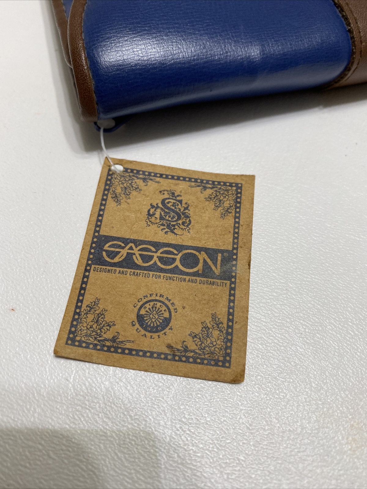 Sasson Blue Brown Billfold Wallet Accessories Snap Lock New With Tags
