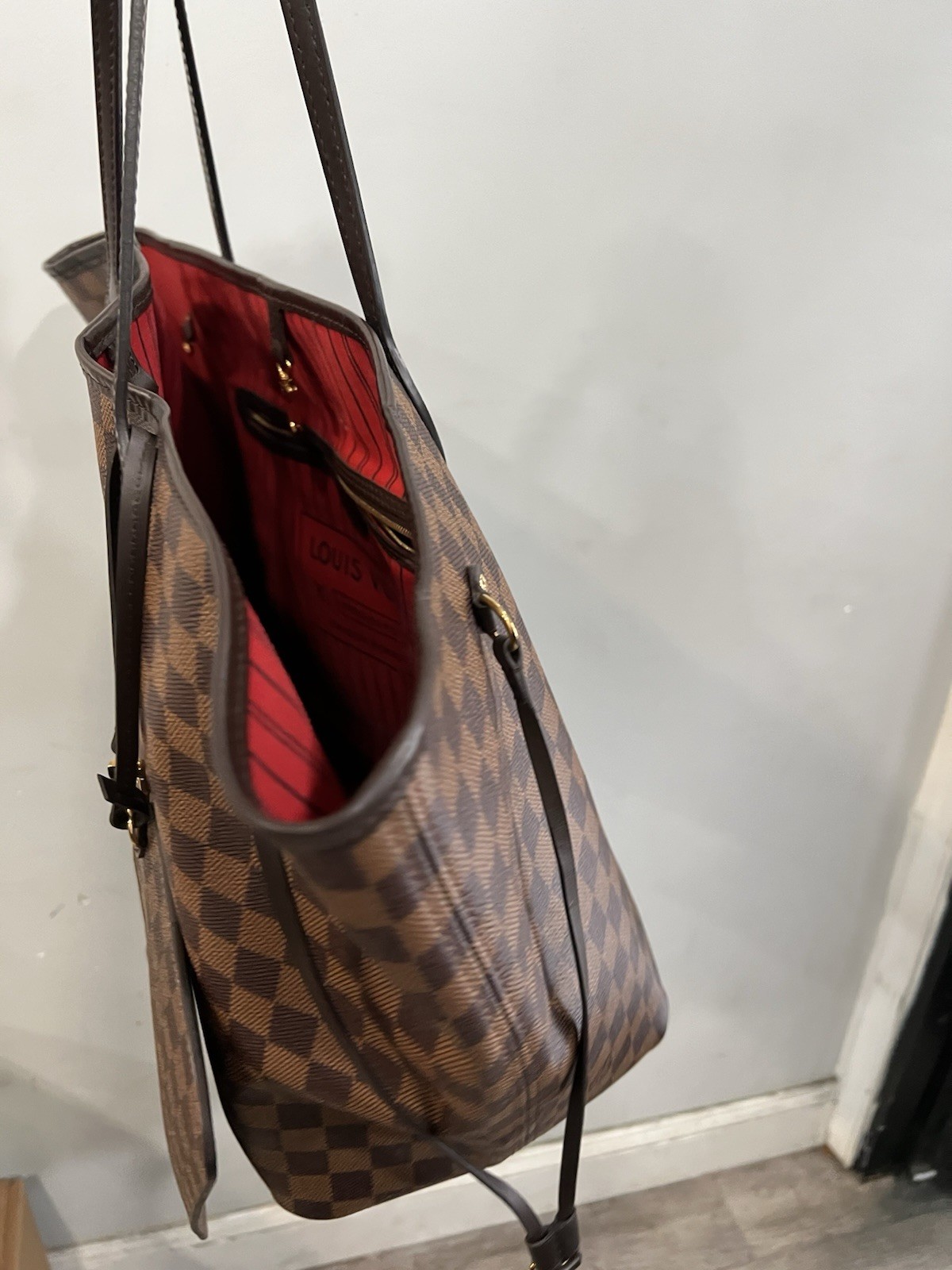 Louis Vuitton Neverfull GM Damier Ebene with Insert & Authenticity Retail $2310