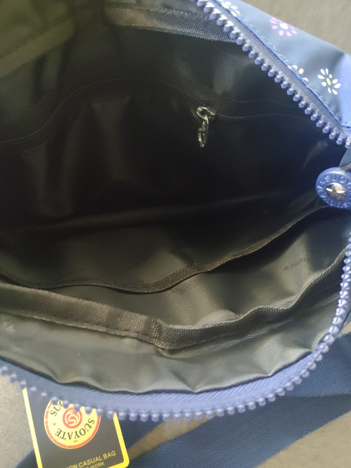 Suoyate Fashiob Casual Bag Blue W/ Flowers NWT