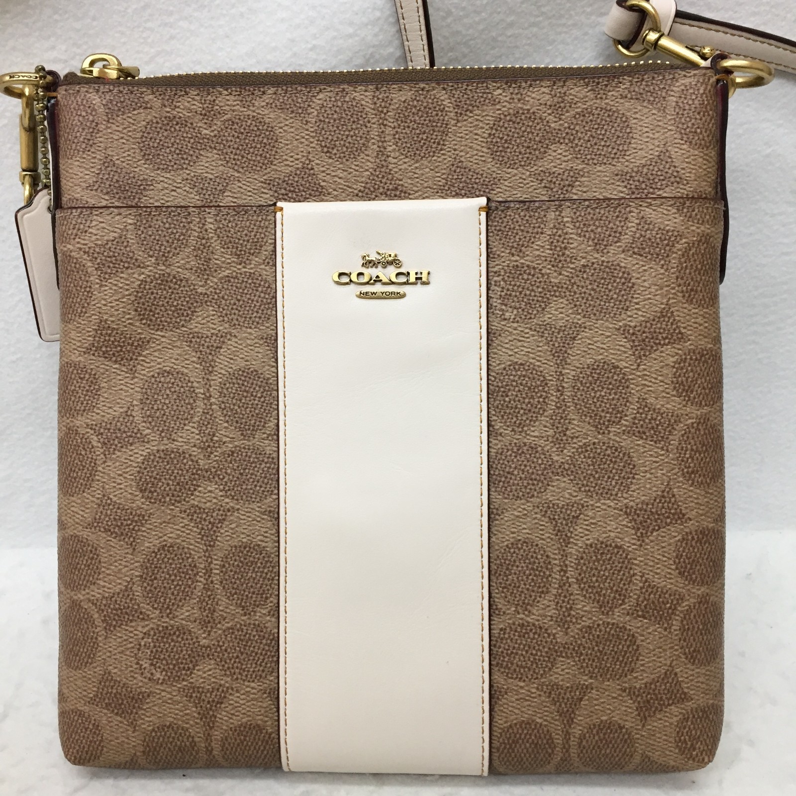 Auth Coach Shoulder Bag E1932 41321 Crossbody Signature Canvas from Japan gf892