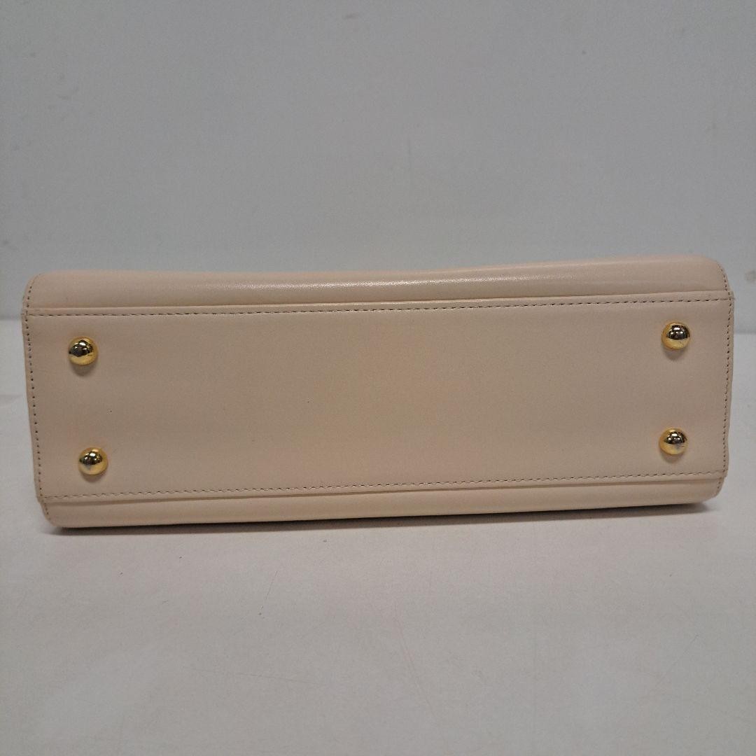 Rare GIVENCHY Vintage Leather Hand Bag Ivory Formal Old Logo 25cm x 21cm x 9cm