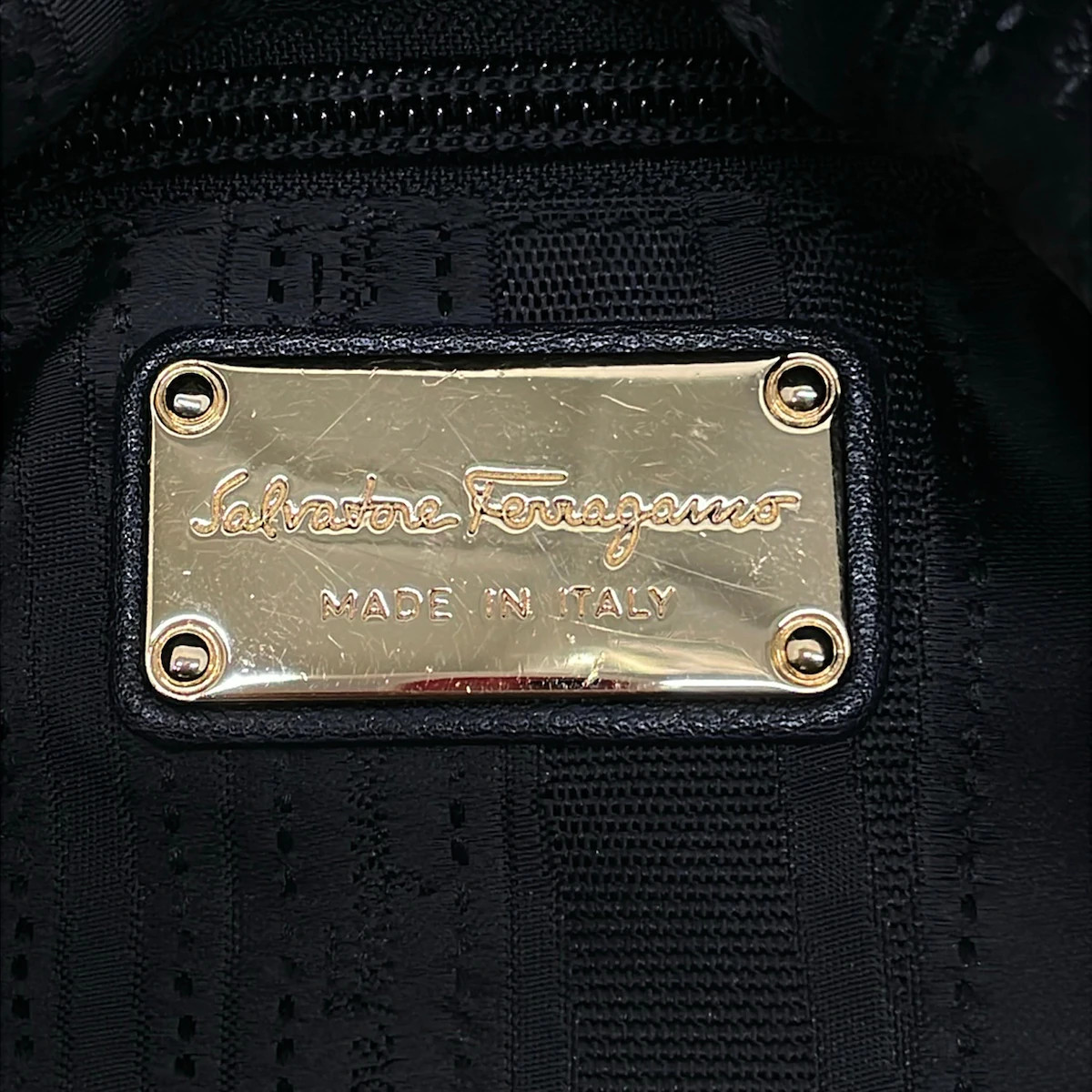 Salvatore Ferragamo Vara Black Leather Shoulder Bag