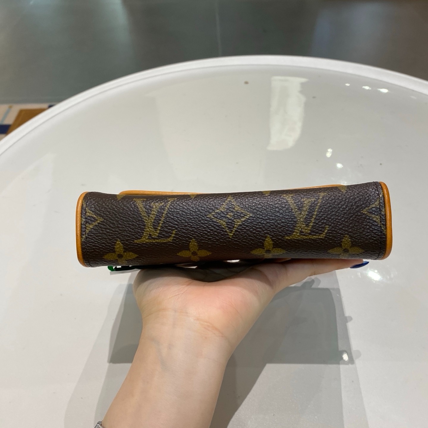 Preloved Louis Vuitton Pochette Florentine Monogram Canvas Waist Belt Bag