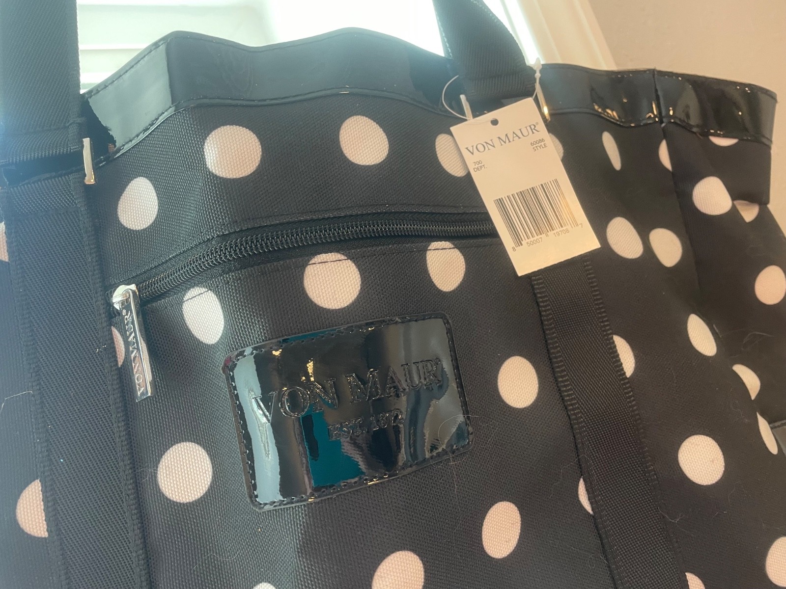 New Von Maur black & white polka dot beach bag XL Tote bag Shopping bag