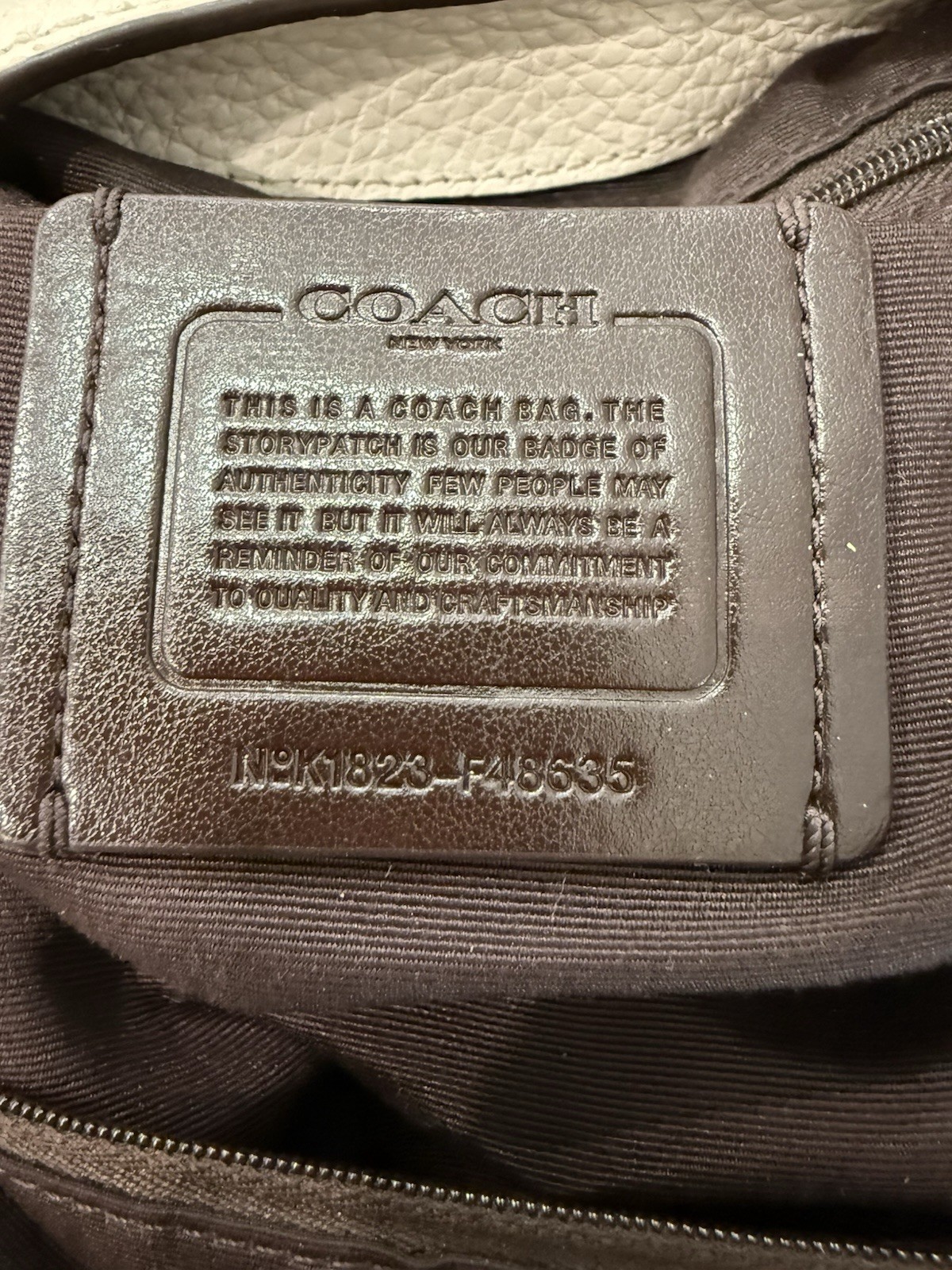 Coach Amber Hobo Off White Leather Bag F48635 No Leather Hang Tag