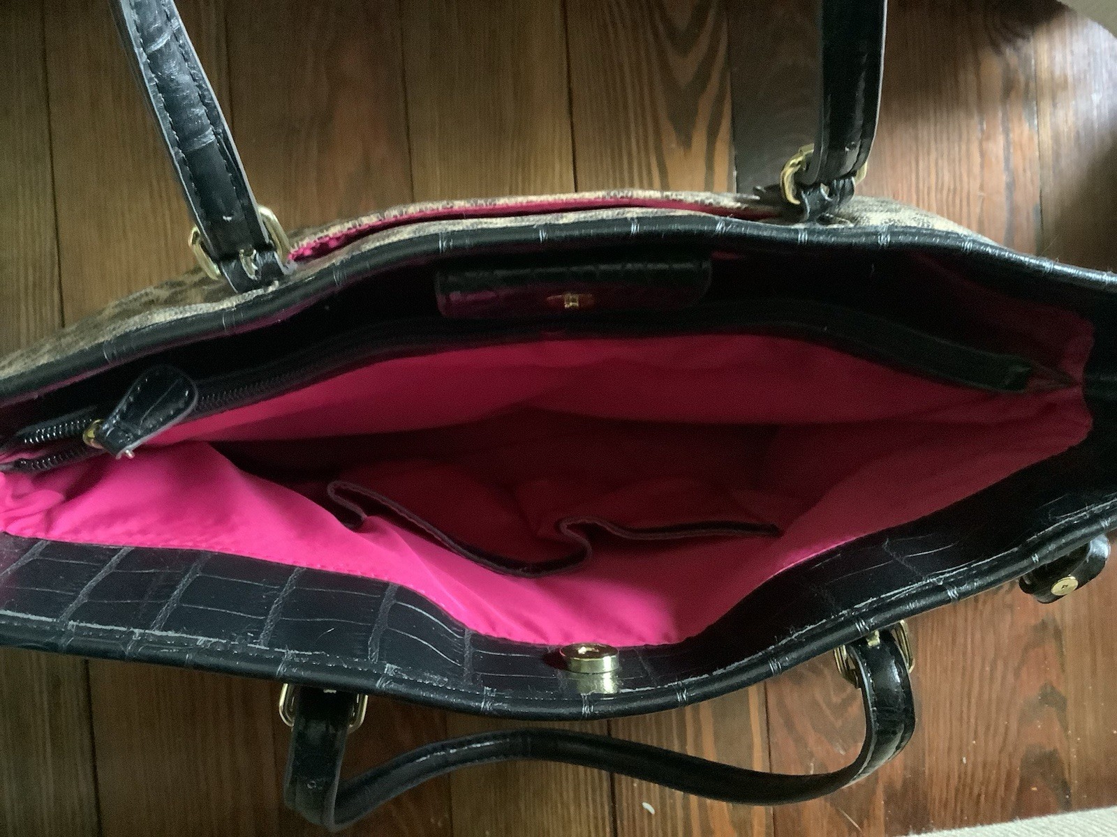 ANNE KLEIN Animal LEOPARD Print VEGAN Leather Shoulder Handbag Hot Pink Interior