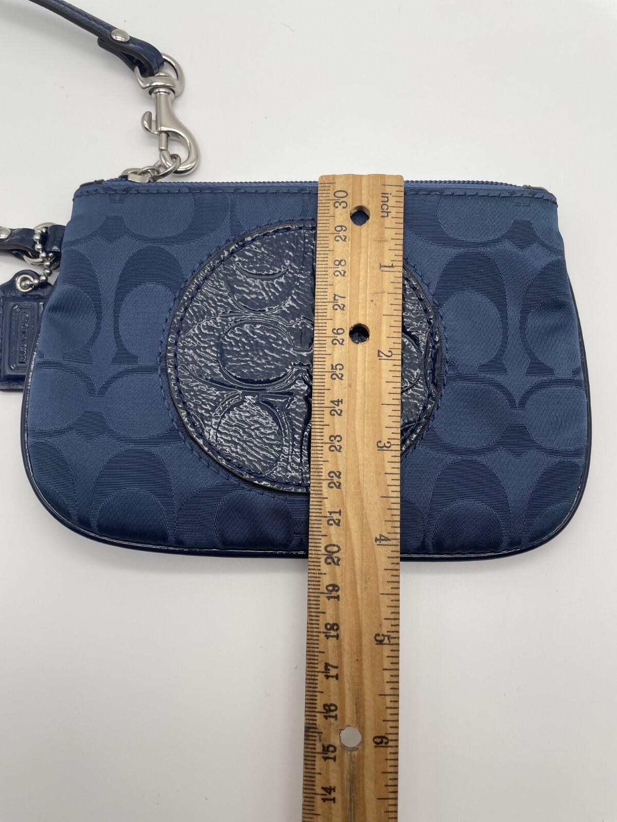 Coach Sis Medallion Aegean color Signature Fabric Wristlet (TS1i)