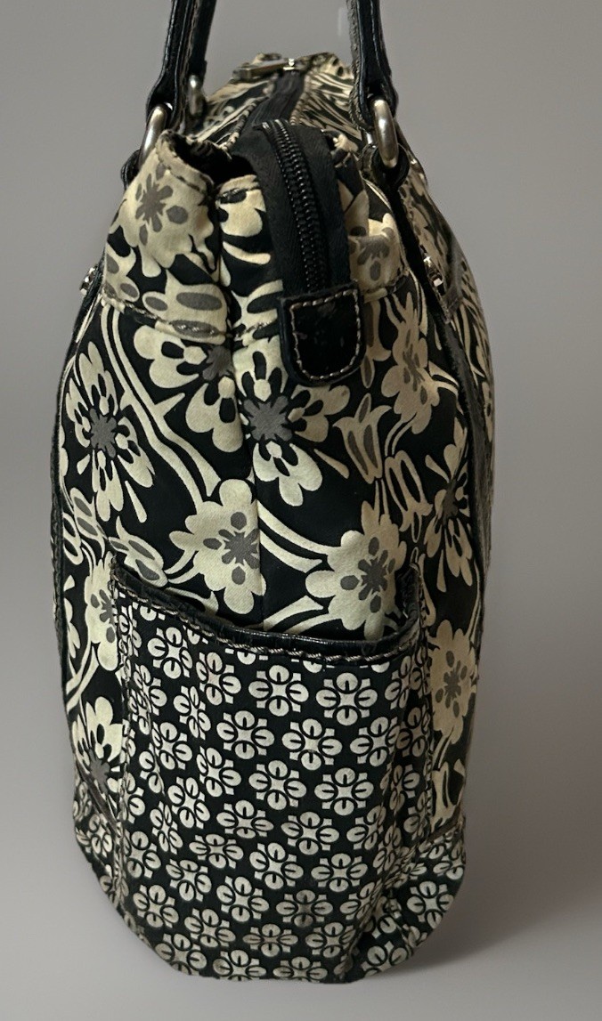 Fossil Black Silver Floral Utility Tote Shopper Travel Side Pockets W/Key Charm