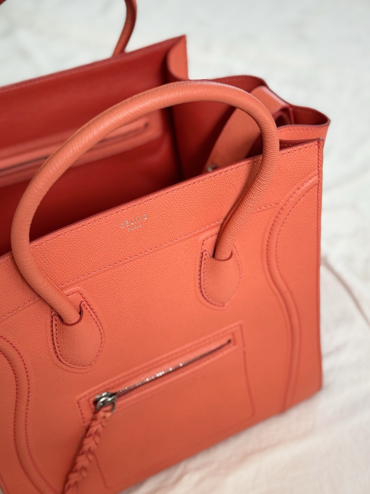 100% AUTHENTIC CELINE Luggage Phantom Bag in Coral Orange – Grained Leather
