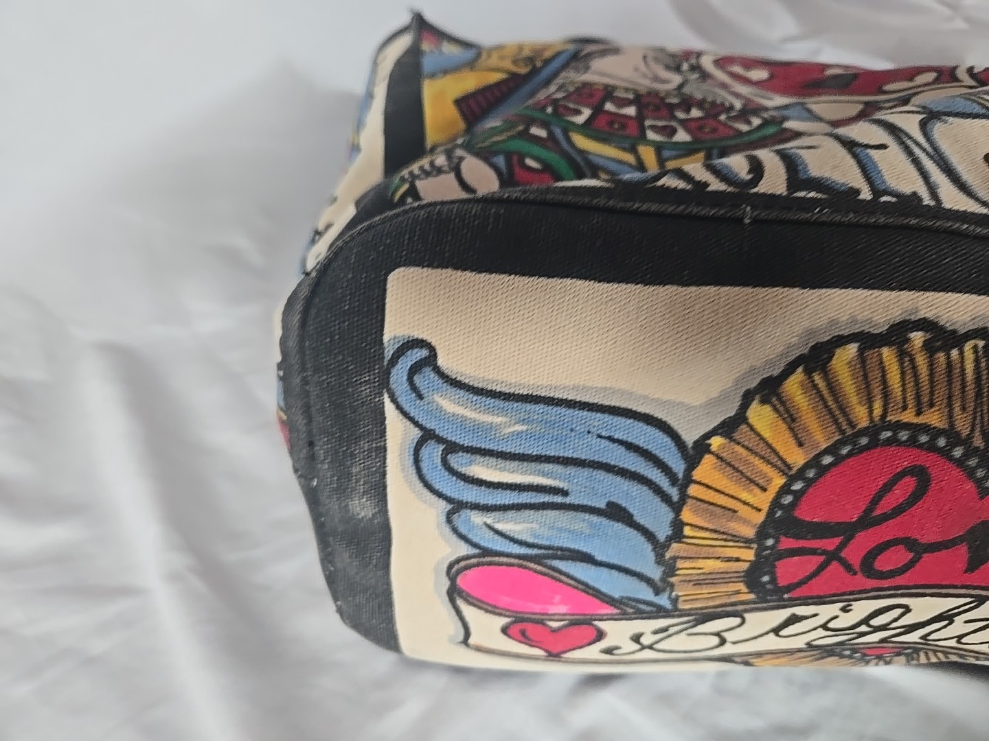 Brighton Queen of Love Tote Canvas Zip Pocket Queen of Hearts Tom Clancy Artist