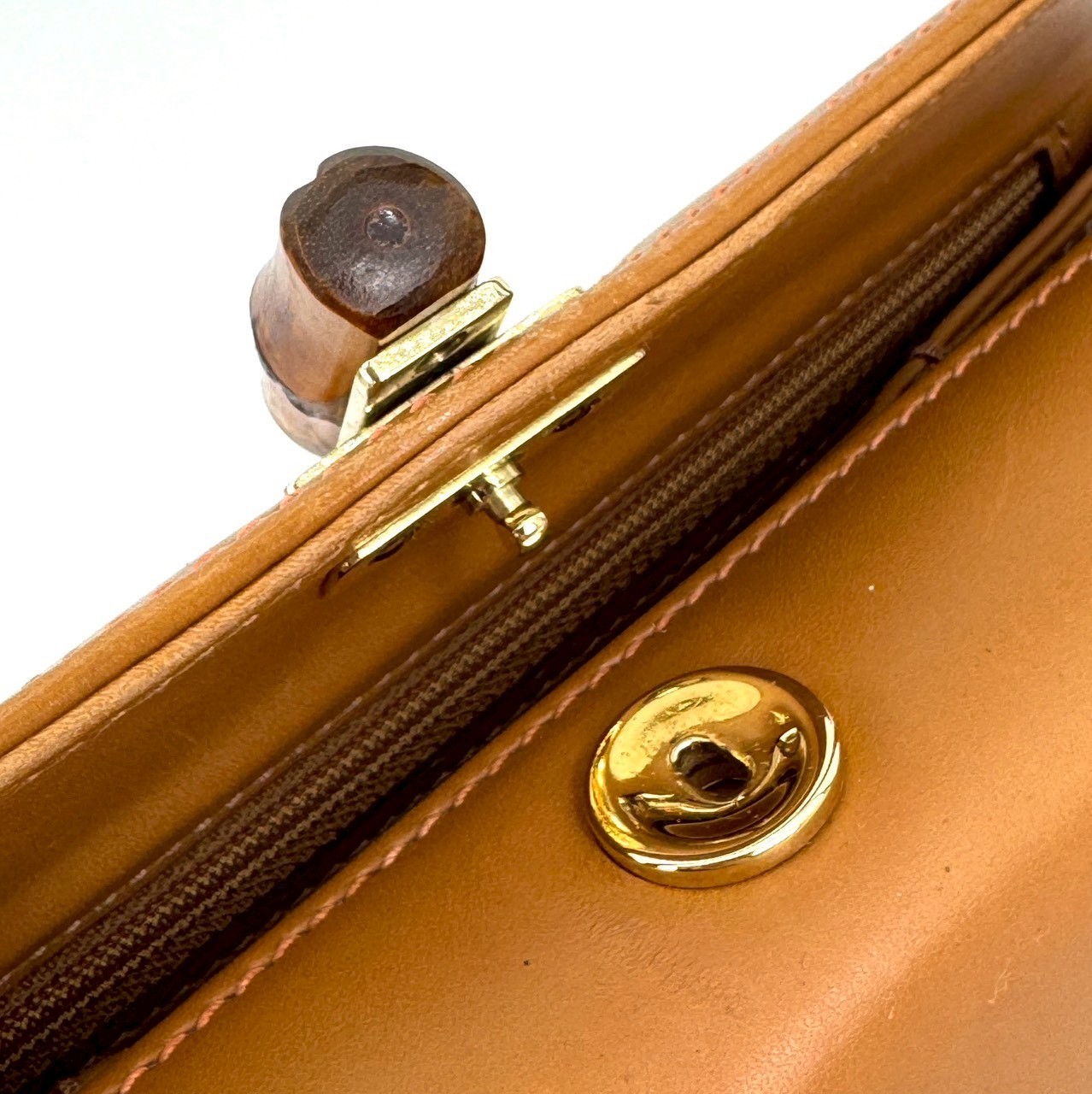 Gucci Vintage Bamboo Turn Lock Hand Bag Brown Camel Leather Authentic