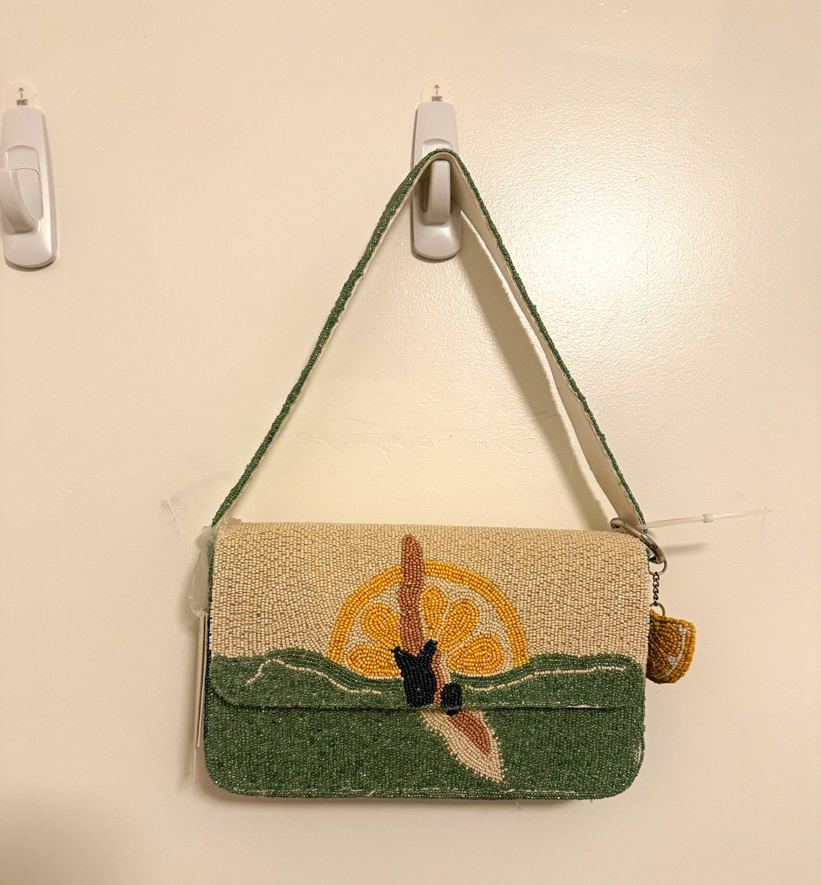 VIRAL RARE Beaded Shoulder Bag Lemon Beach Diver. Made in India