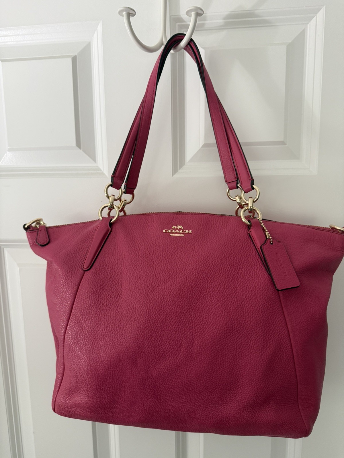 Coach NY Women’s Kelsey Purse Handbag Crossbody Hot Pink/Fuchsia Leather 19