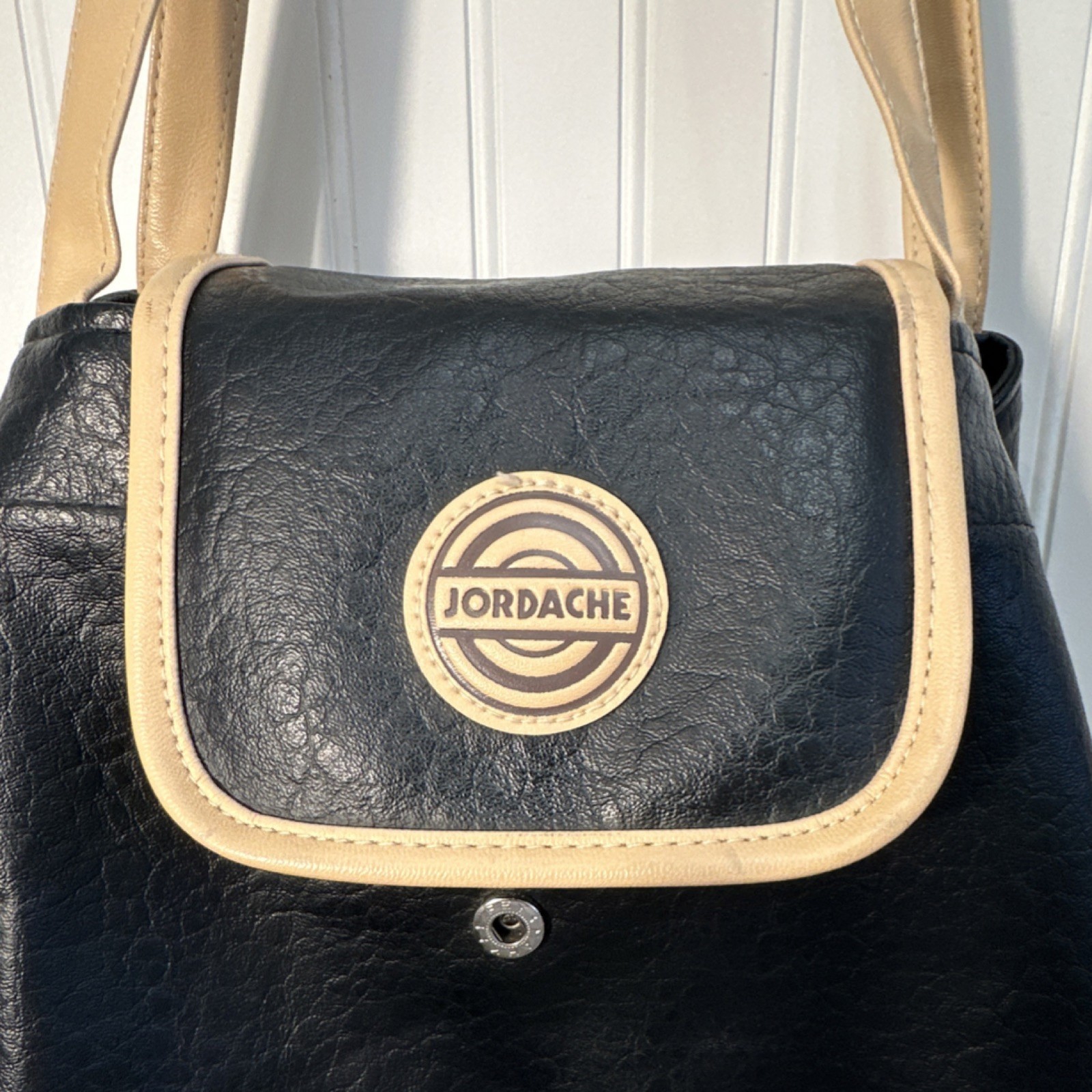 Jordache Black & Beige Large Shoulder Bag Tote Snap Closure Lined Inner Pockets