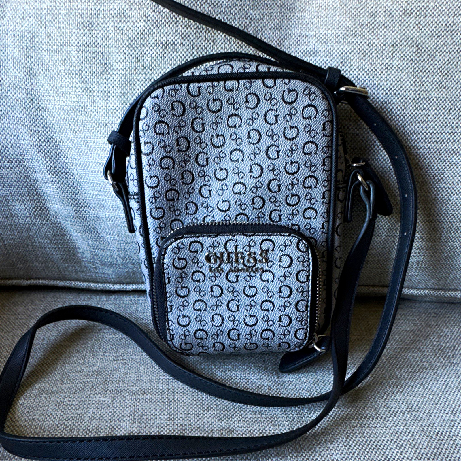 GUESS Gray/Black ElDorado camera Small Crossbody Bag Zip Closure Silver Hardware