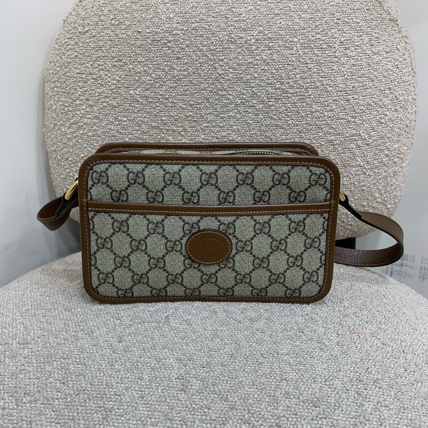 Gucci GG Supreme 22cm Beige Brown Canvas Crossbody Camera Bag Duty Paid