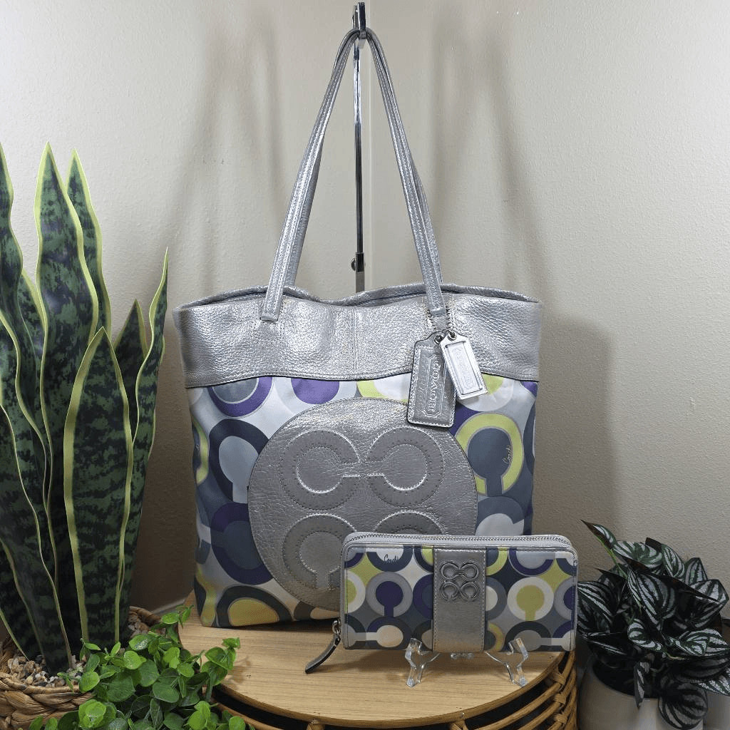 Coach Julia Op Art Signature Tote | Matching Wallet