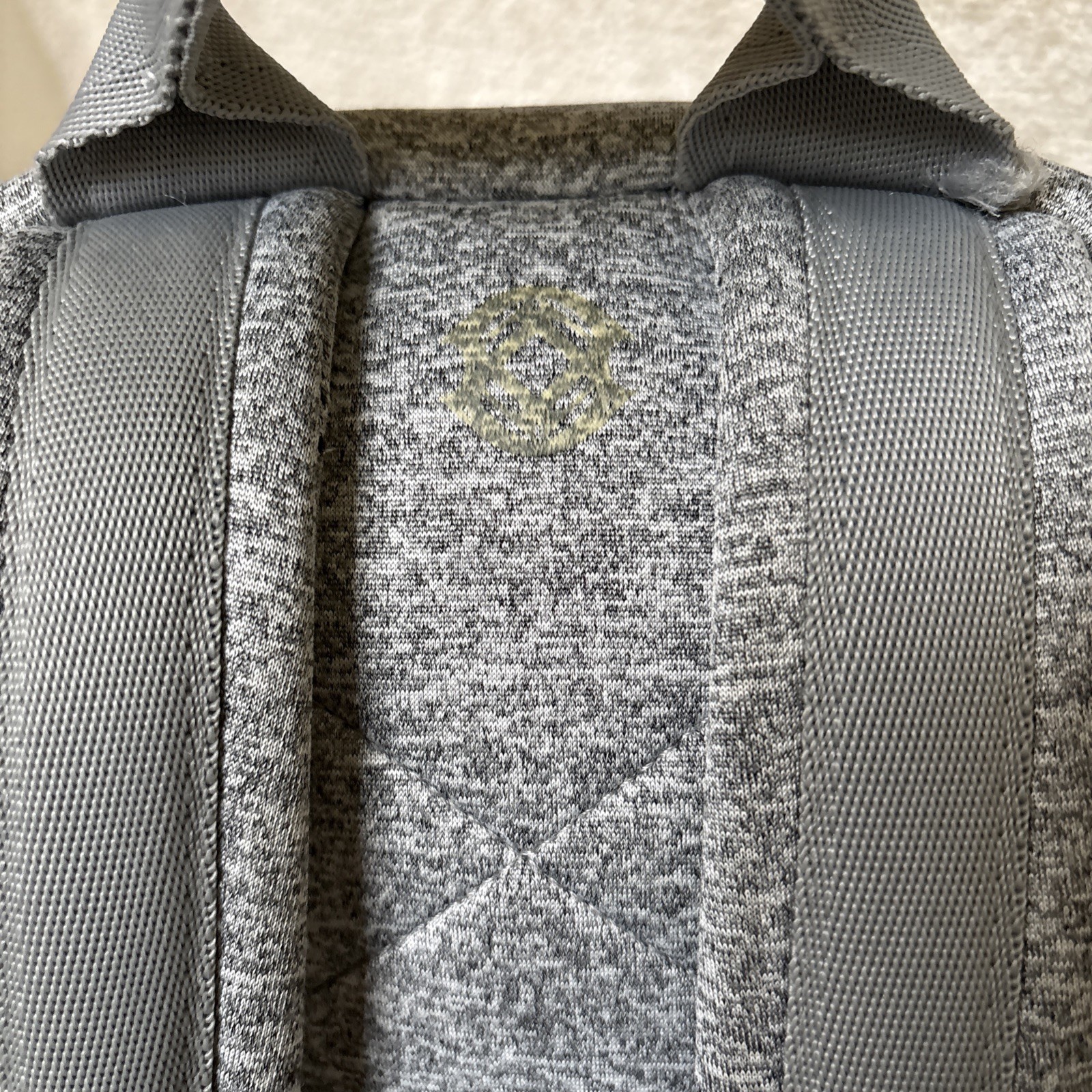 VGC Dagne Dover Dakota Neoprene Backpack Medium Heather Gray Good Condition READ