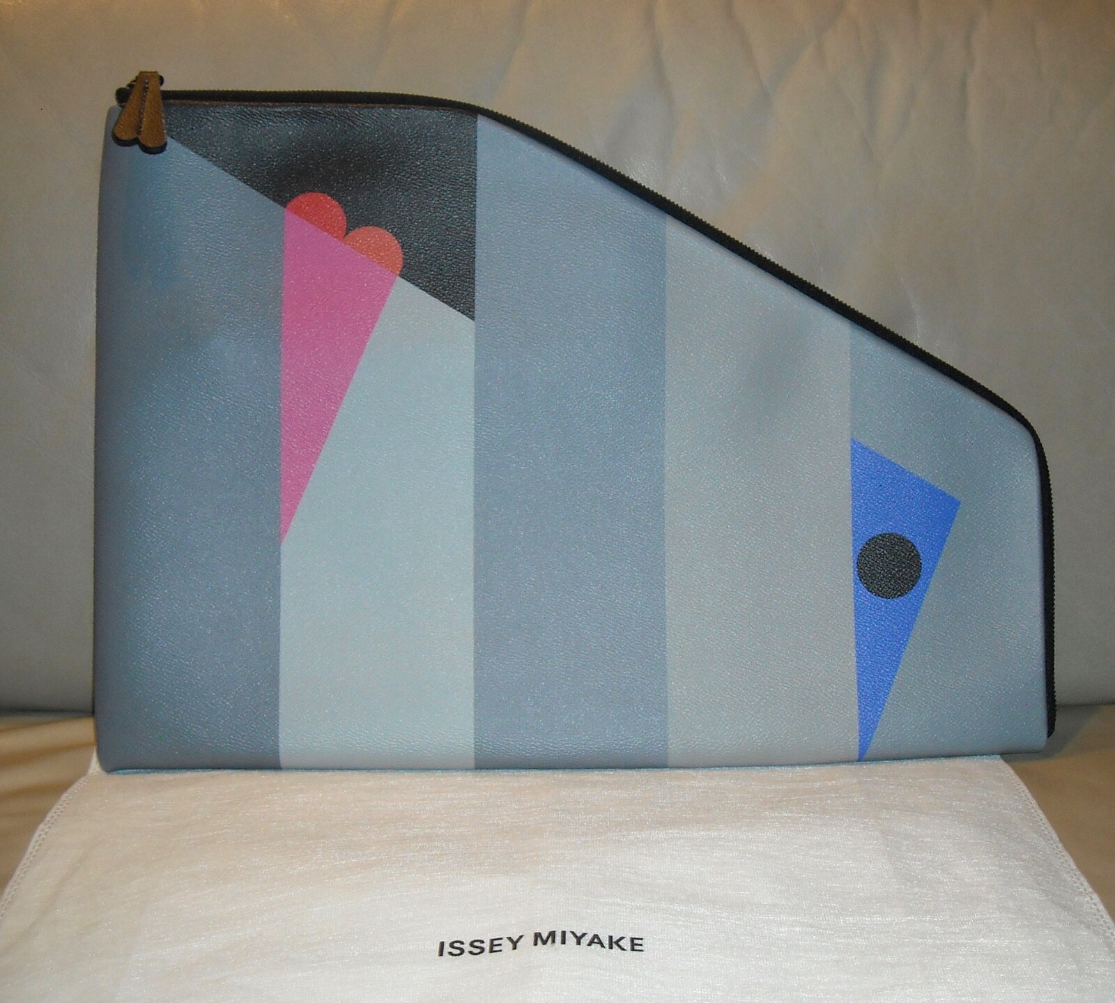 NWOT 100% Authentic Women’s Ikko Tanaka Issey Miyake Clutch Bag Multi Color