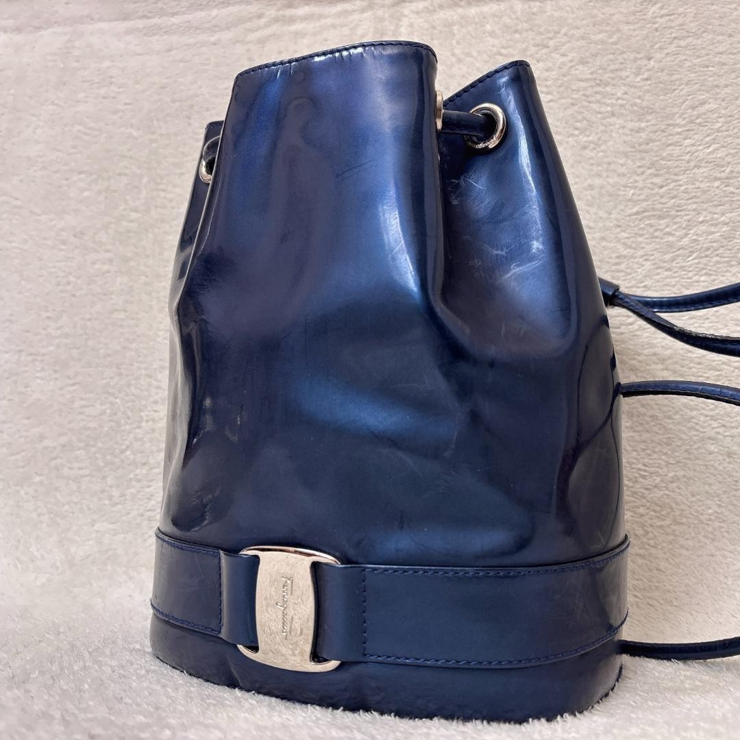 Salvatore Ferragamo Mini Bucket Backpack Enamel Navy 23cm x 21cm x 11.5cm Authen