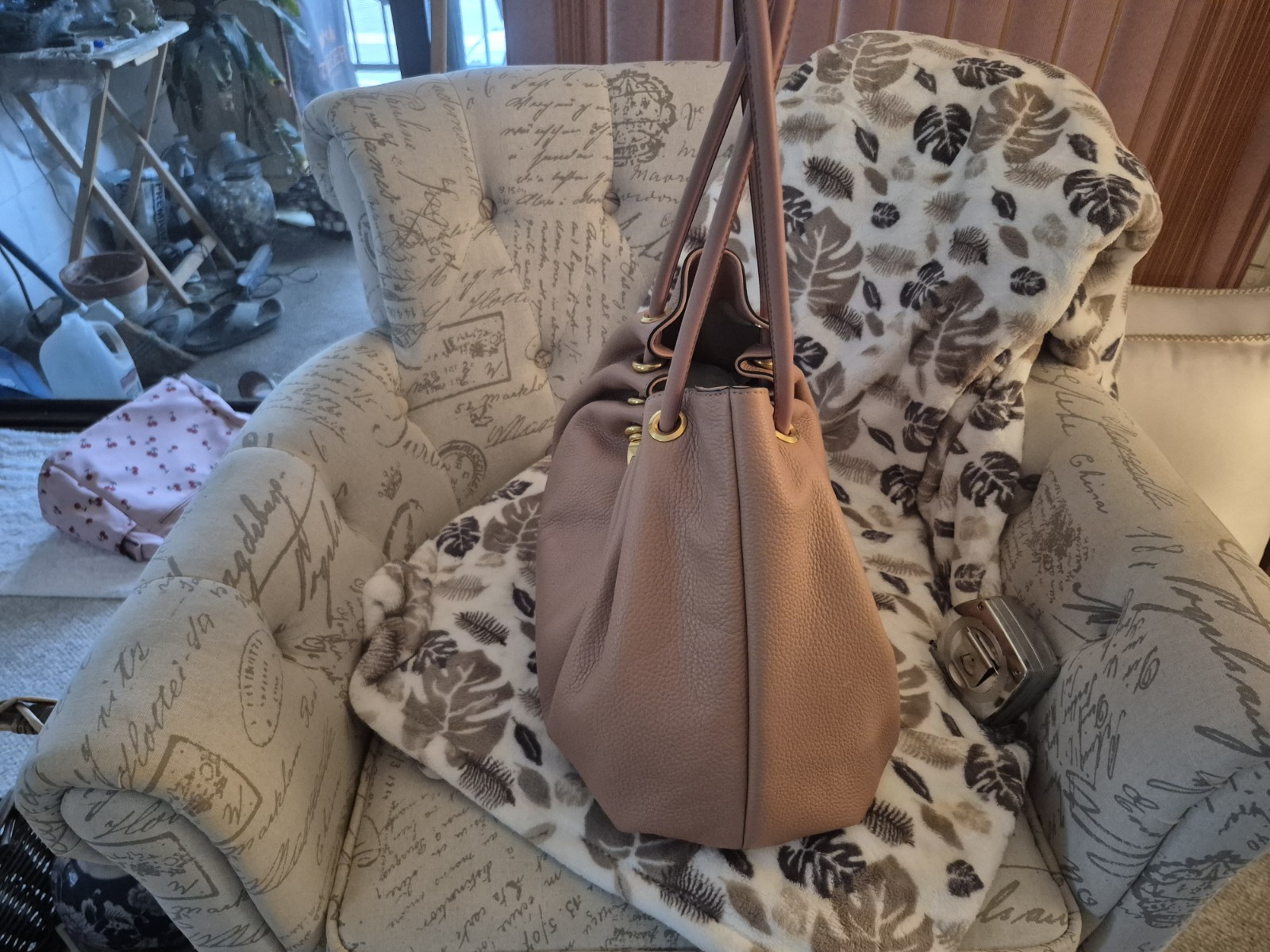 Donna Karan Large Dark Blush Pebbled Shoulder Bag Gold Hardware Drawstring