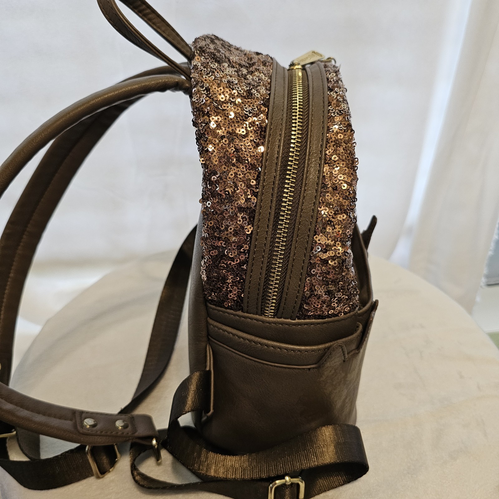 Loungefly Biltmore Brown Sequin Backpack Gold Hardware Bag Charm 10×9.5x5in EUC