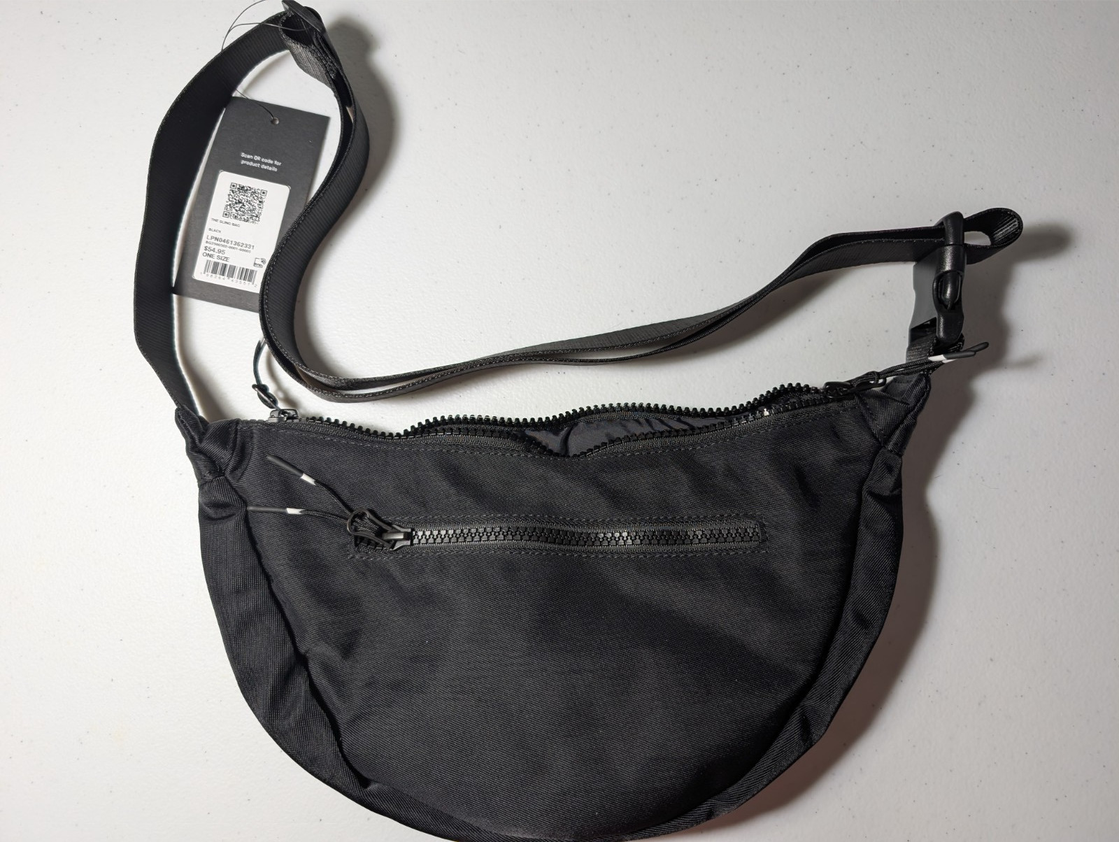 Fabletics The Sling Bag Black – Water Resistant Nylon – Sports Bag