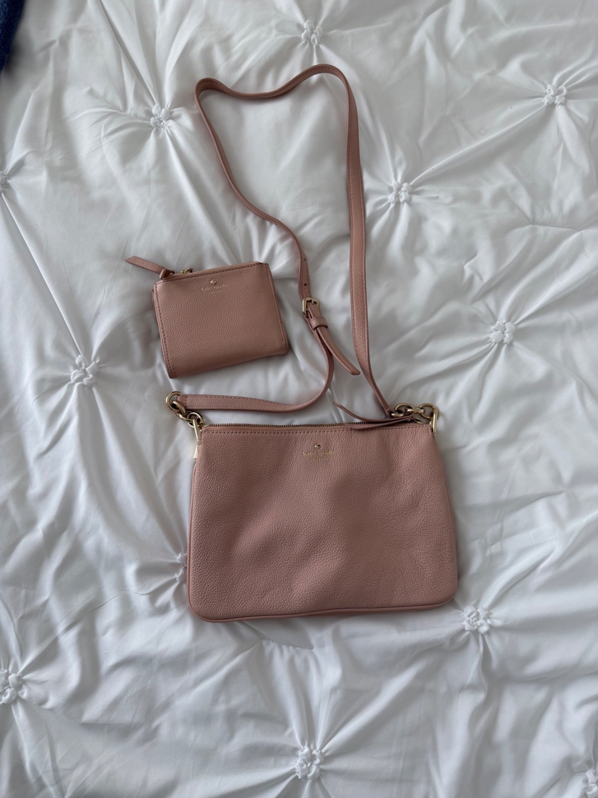 kate spade handbag with matching wallet/pre-owned/normal wear