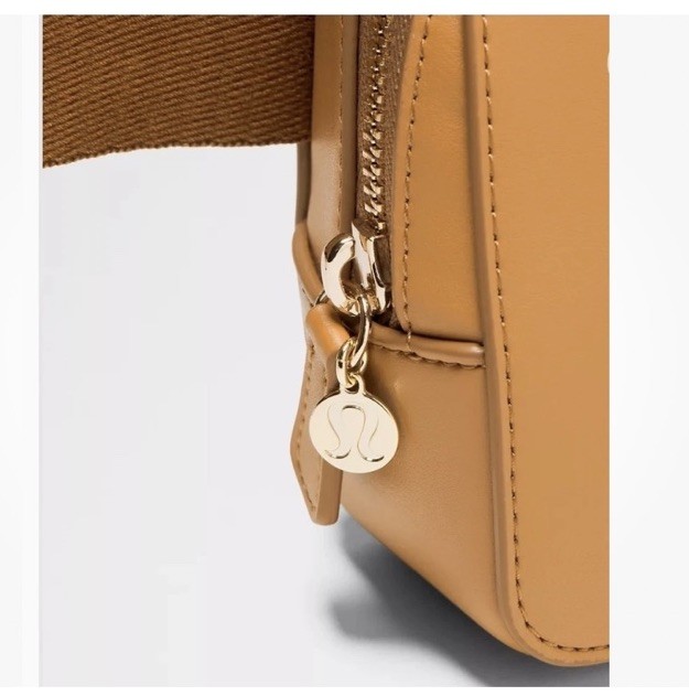 Lululemon Everywhere Belt Bag Cactus Leather Chestnut Brown Gold Hardware NWT OS