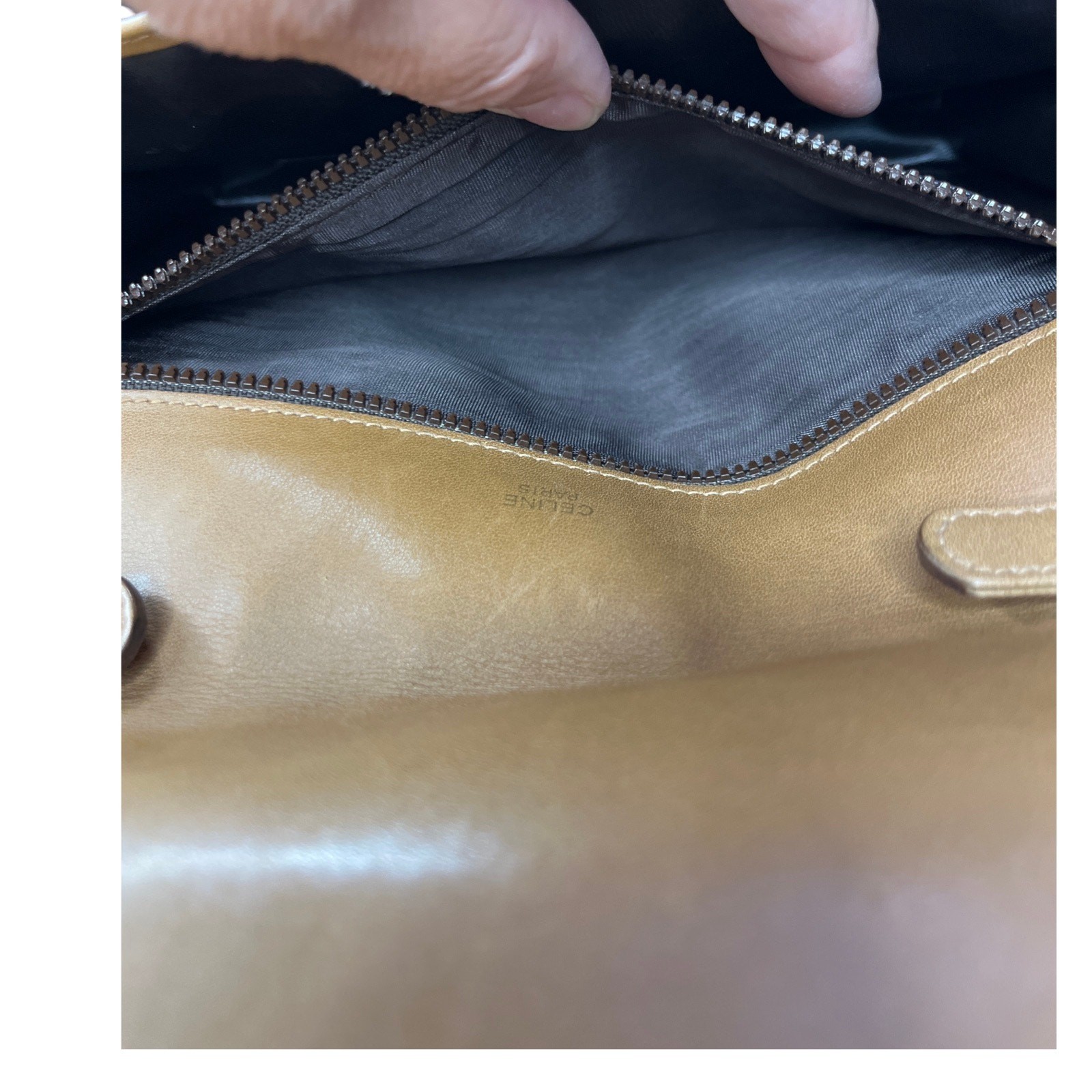 Celine Macadam Triomphe Vintage Flap Crossbody Shoulder Bag Clutch Tan Italy