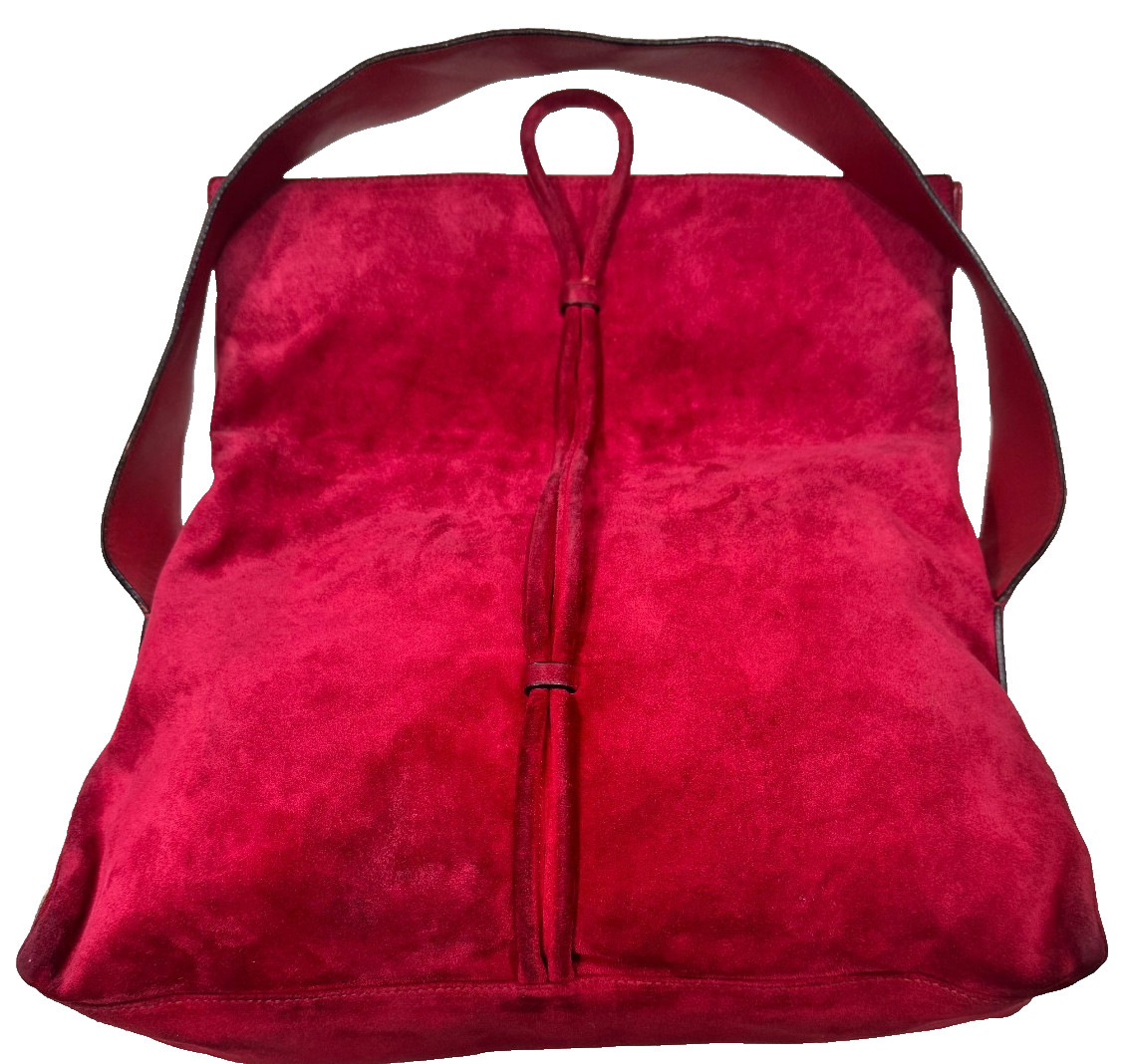 BURBERRY HAYMARKET SHOULDER BAG HANDBAG RED SUEDE LEATHER BLACK HORN TOGGLE NICE