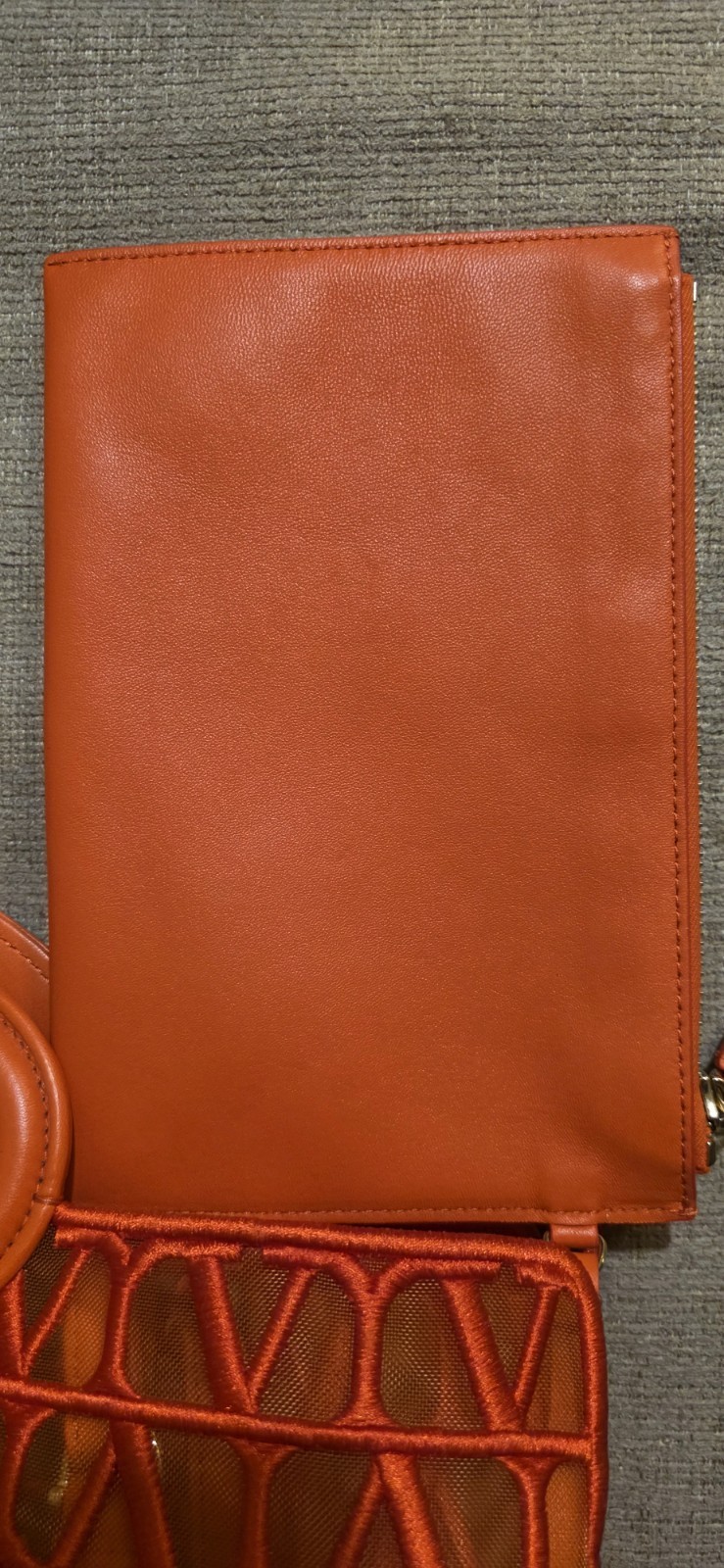 VALENTINO Le Troisieme Mesh Canvas Tote Bag LB8 Goldfish (Rosso)