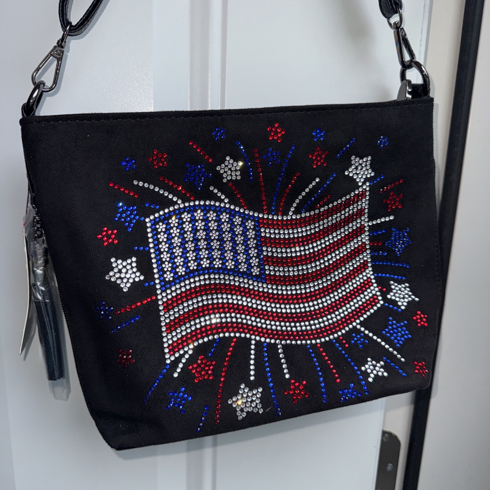 Purse, American Flag NWT by Handbag Express, Rhinestones, Top Zip, Crossbody
