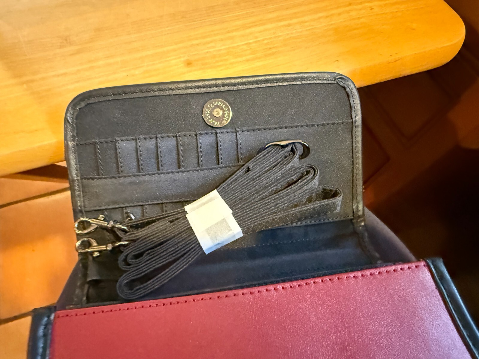 Womens Flip-Out Leather Wallet /Clutch DePalma Enterprises NWT