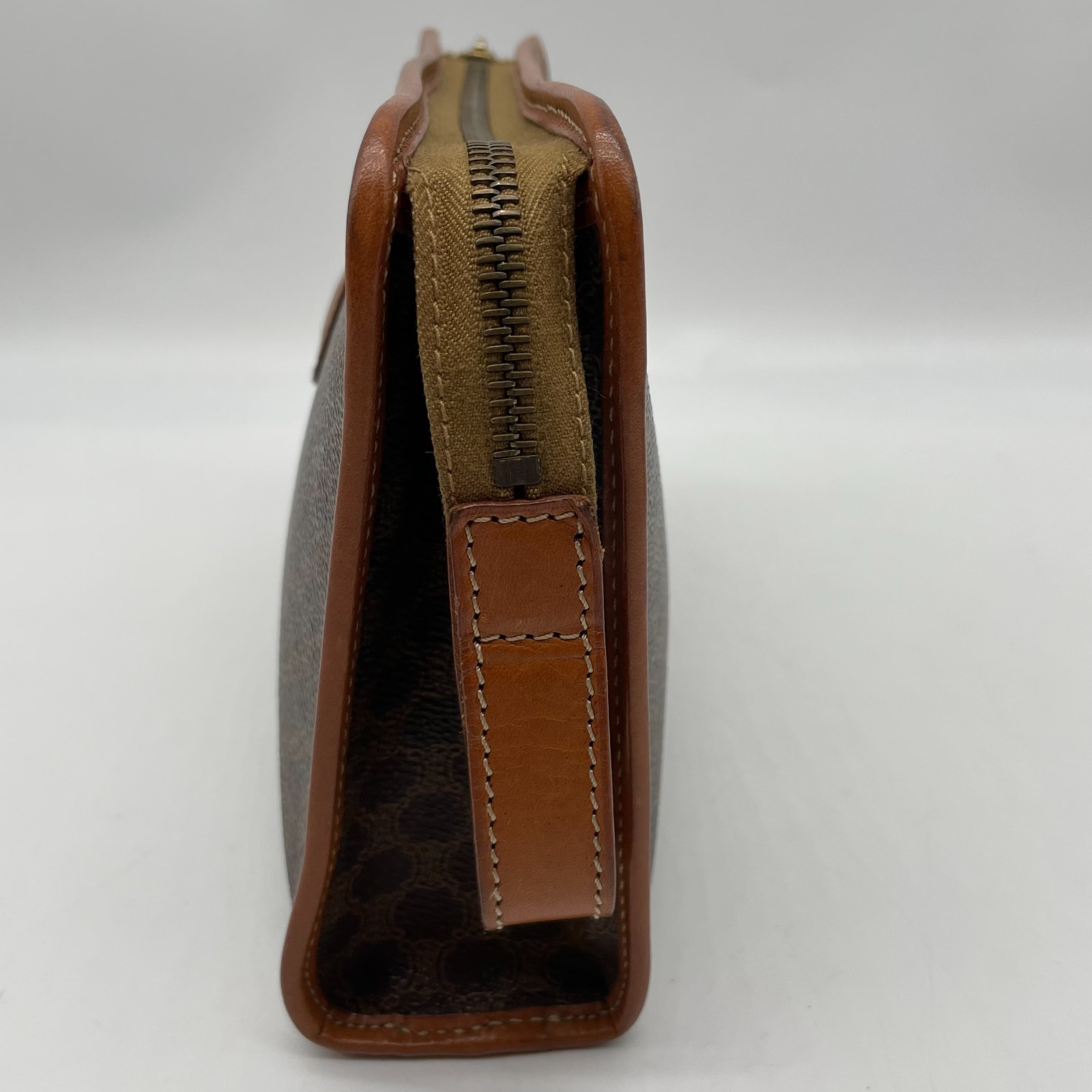 Celine Clutch Bag Brown Macadam Triomphe Leather Leather PVC Pouch Y2K Auth