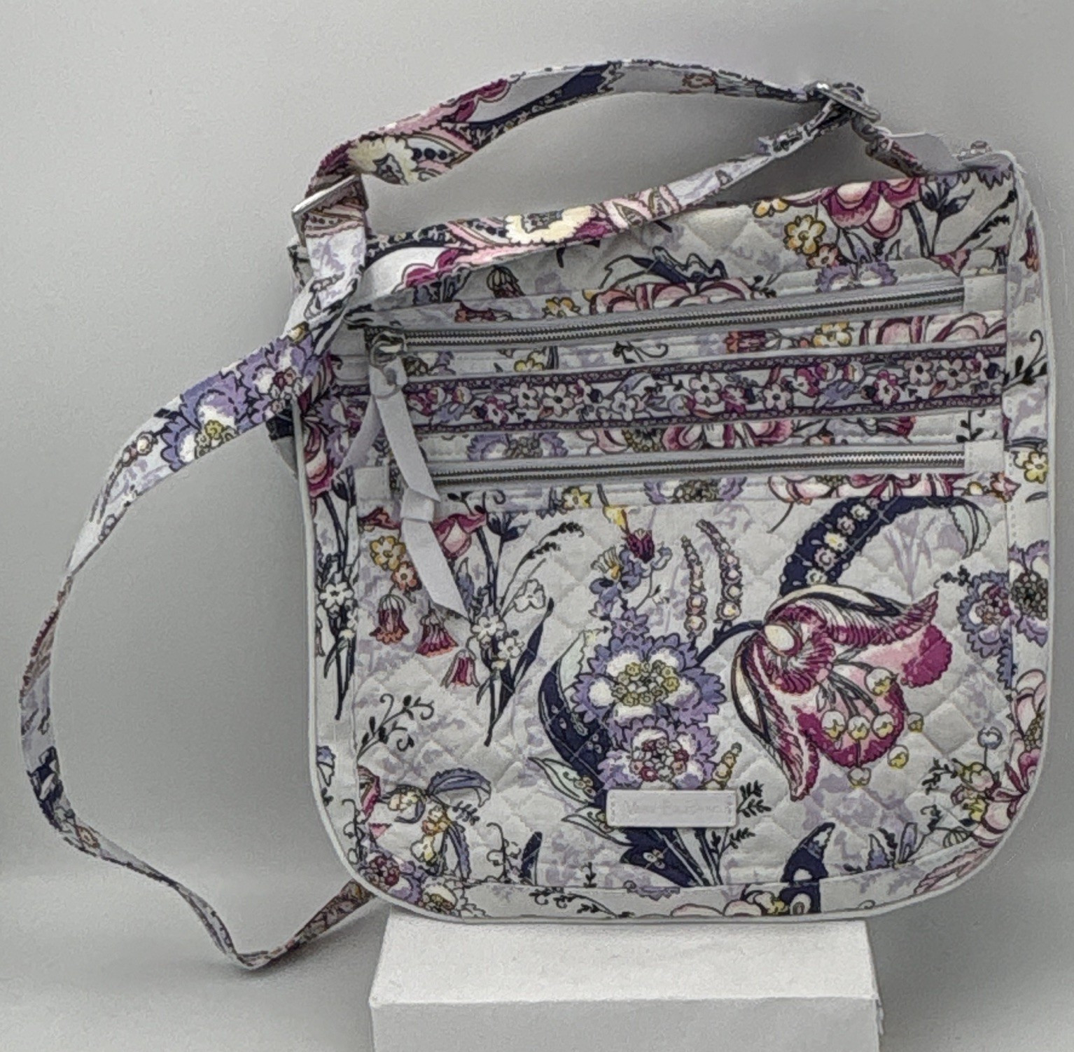 Vera Bradley Quilted Floral Multicolor 12”x12” Crossbody Bag Zip Closure