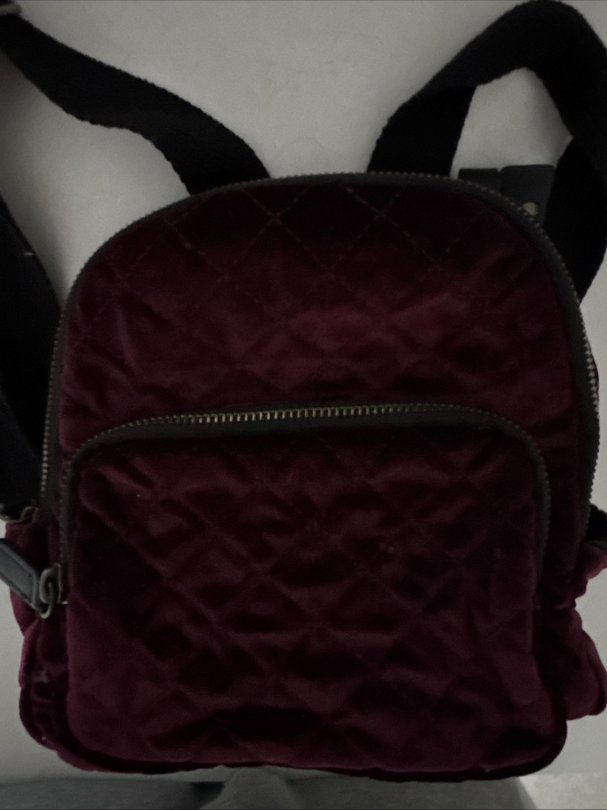 ART CLASS BURGUNDY VELVET QUILTED MINI BACKPACK BAG BLACK STRAP GOLD ZIP POCKETS