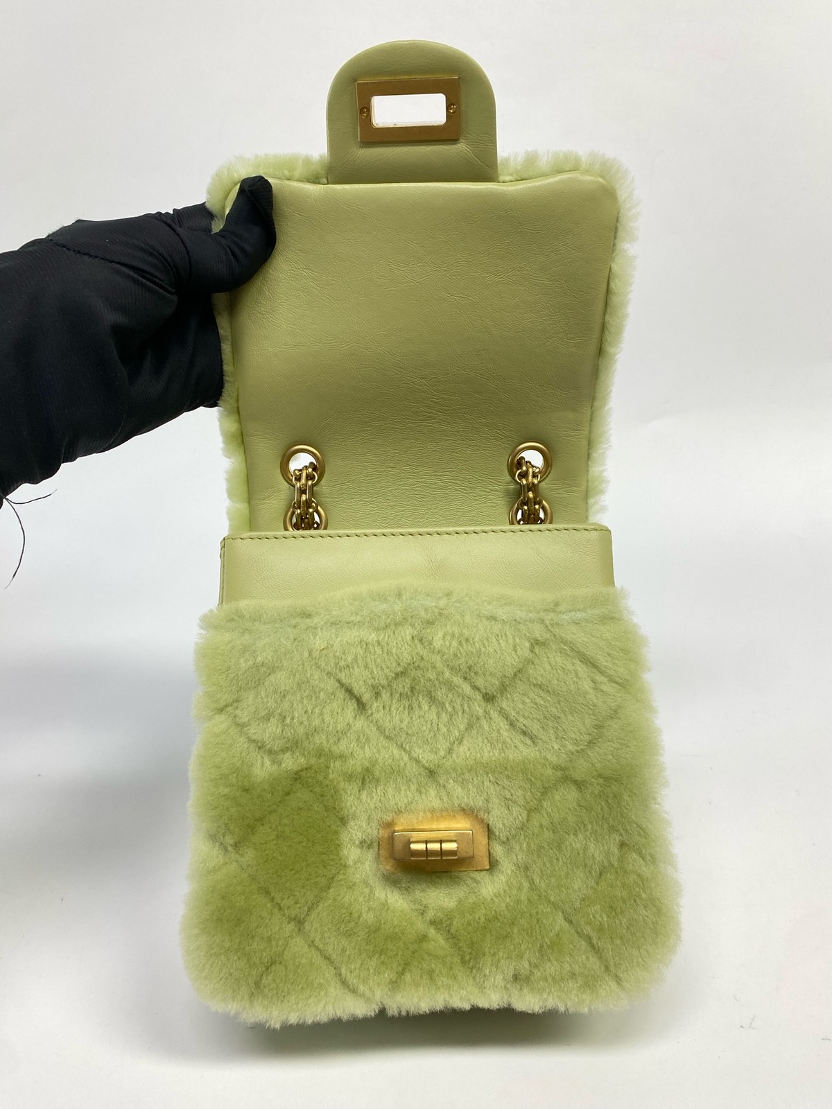 Chanel Vertical 2.55 Mini Camera Bag Green Shearling Gold Hardware 30 Series EUC