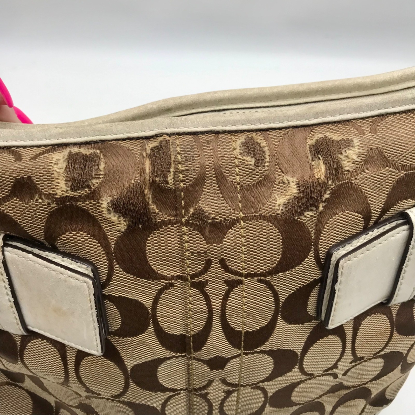 Coach Signature Canvas Khaki/White Jacquard Leather Chelsea Shoulder Bag