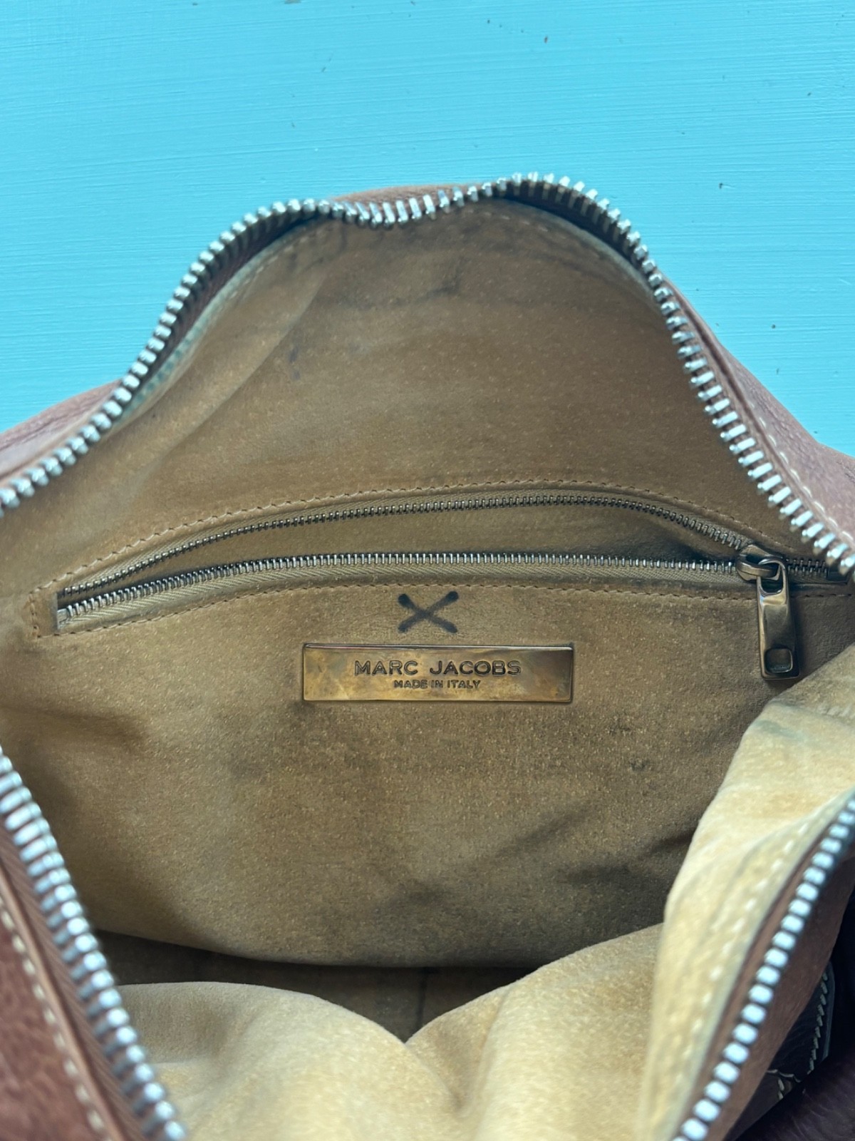 Vintage Marc Jacobs Blake Leather Hobo Bag feat. Iconic Silver-tone Push-lock