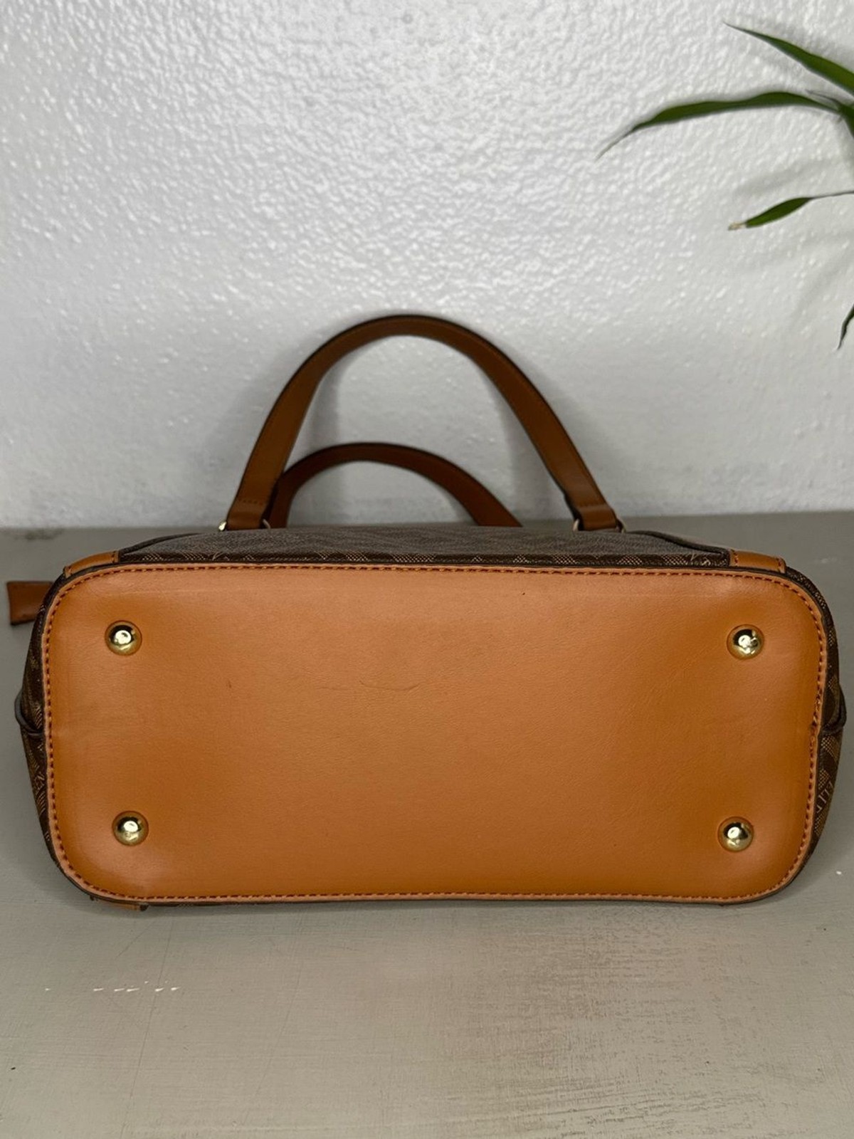 Ellen Tracy – Brown Monogram Tote with Tan Trim Brand New Bag