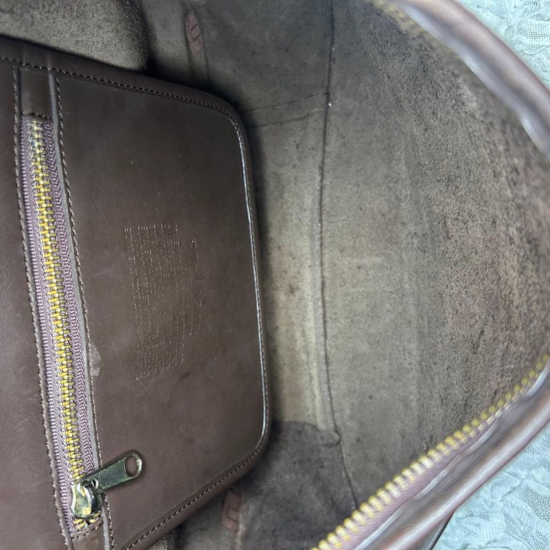 Old COACH one shoulder bag brown half moon