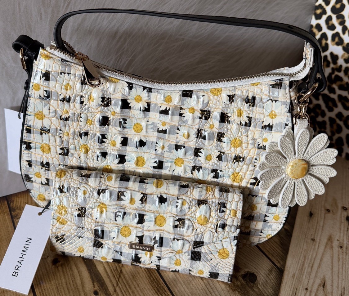 NWT BRAHMIN SHAYNA MULTI PETALINE & BRAHMIN VERONICA WALLET DAISY FLOWERS $510+