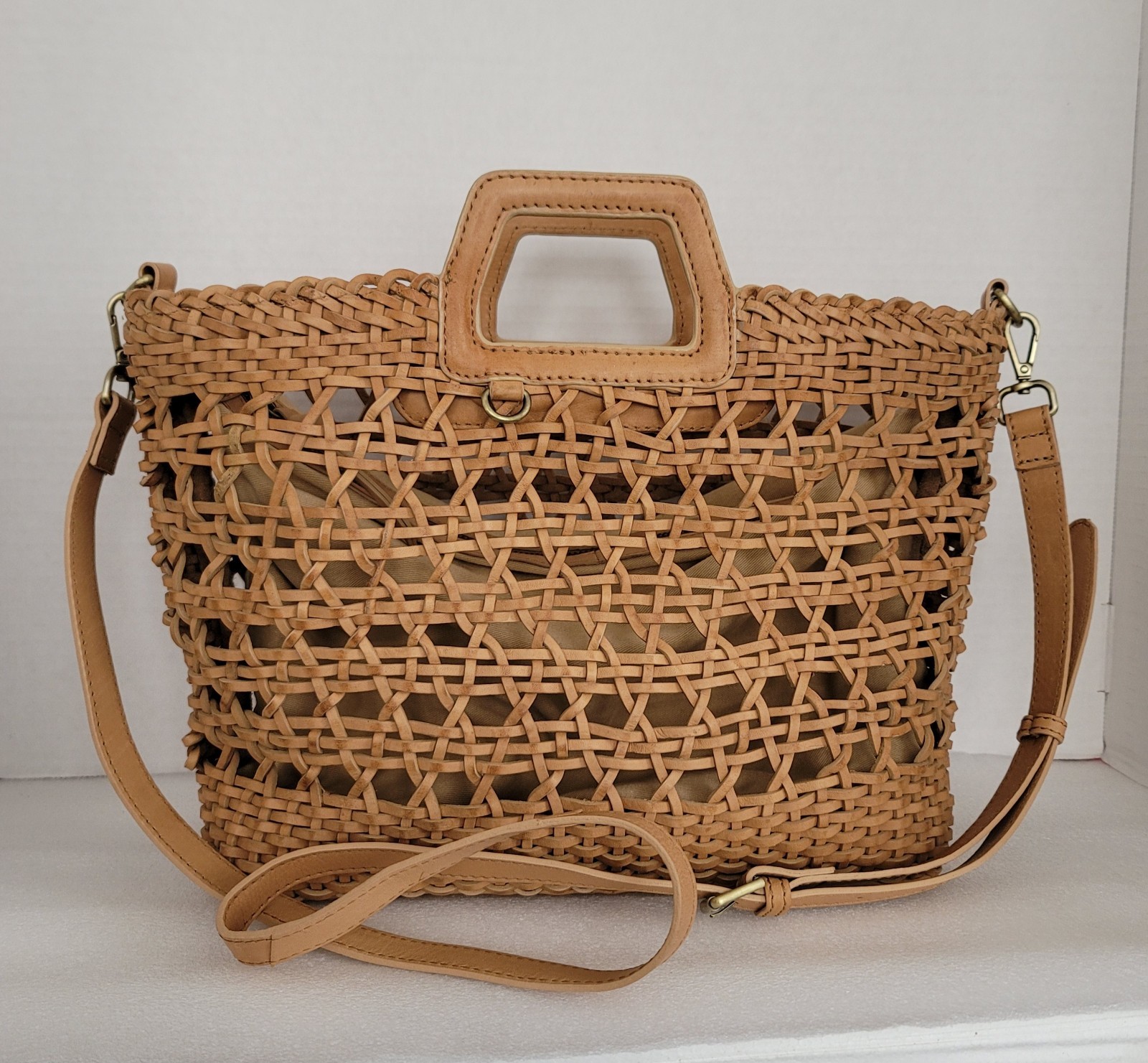 100% Genuine leather Artisan, Boho-chic, Geometric Open-Weave Tote / Crossbody