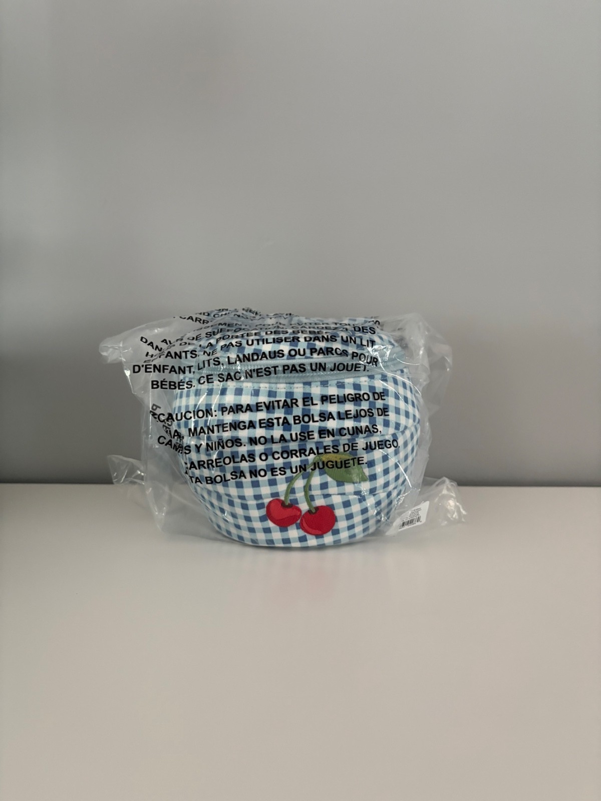 Vera Bradley NWT Cherry Cosmetic Pot in Cotton CHERRY PICKING Blue/White