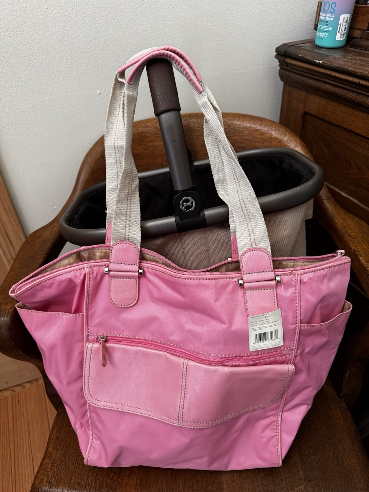 Liz Claiborne Large Pink Tote Zip Closure Outer Pockets Double Handles New