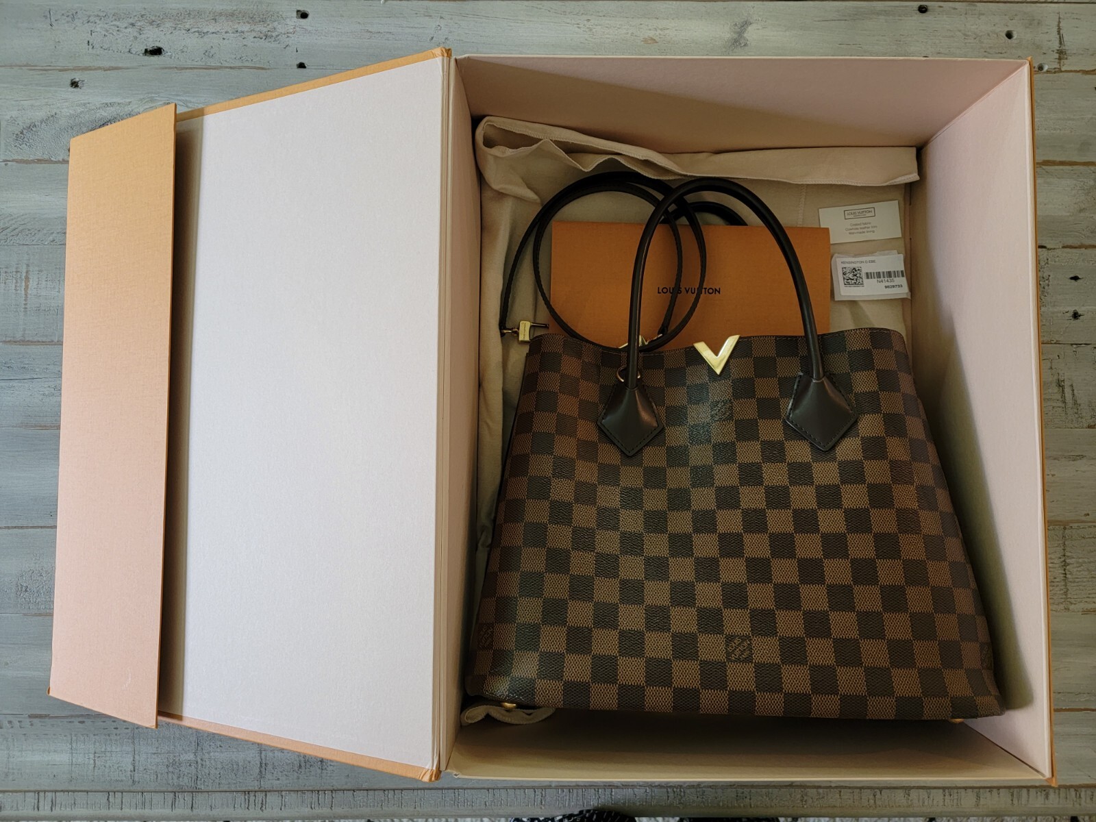 Louis Vuitton Kensington Damier Ebene