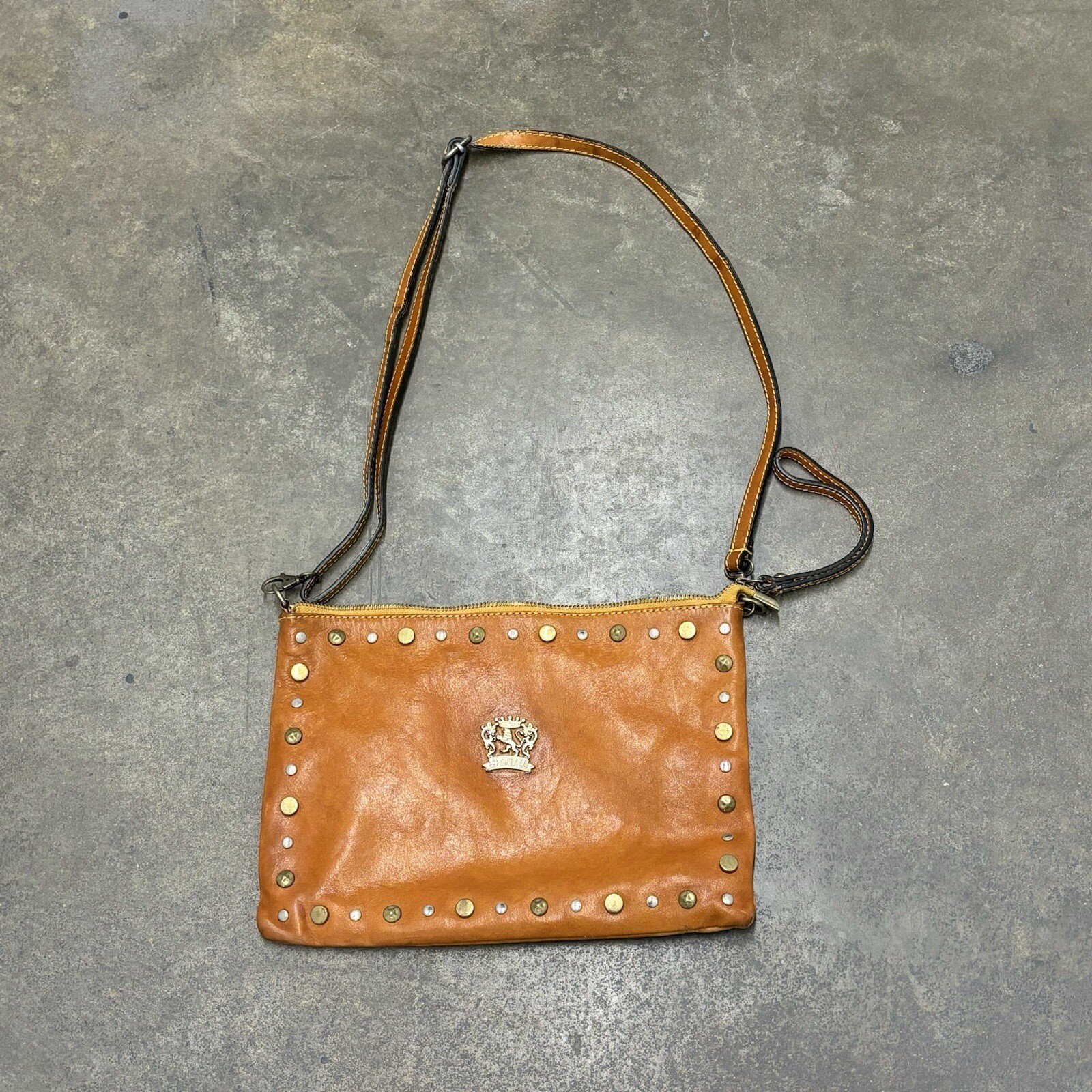 Pratesi Leather Croosbody Wrist Bag Removable Strap Preowned Made in Italy