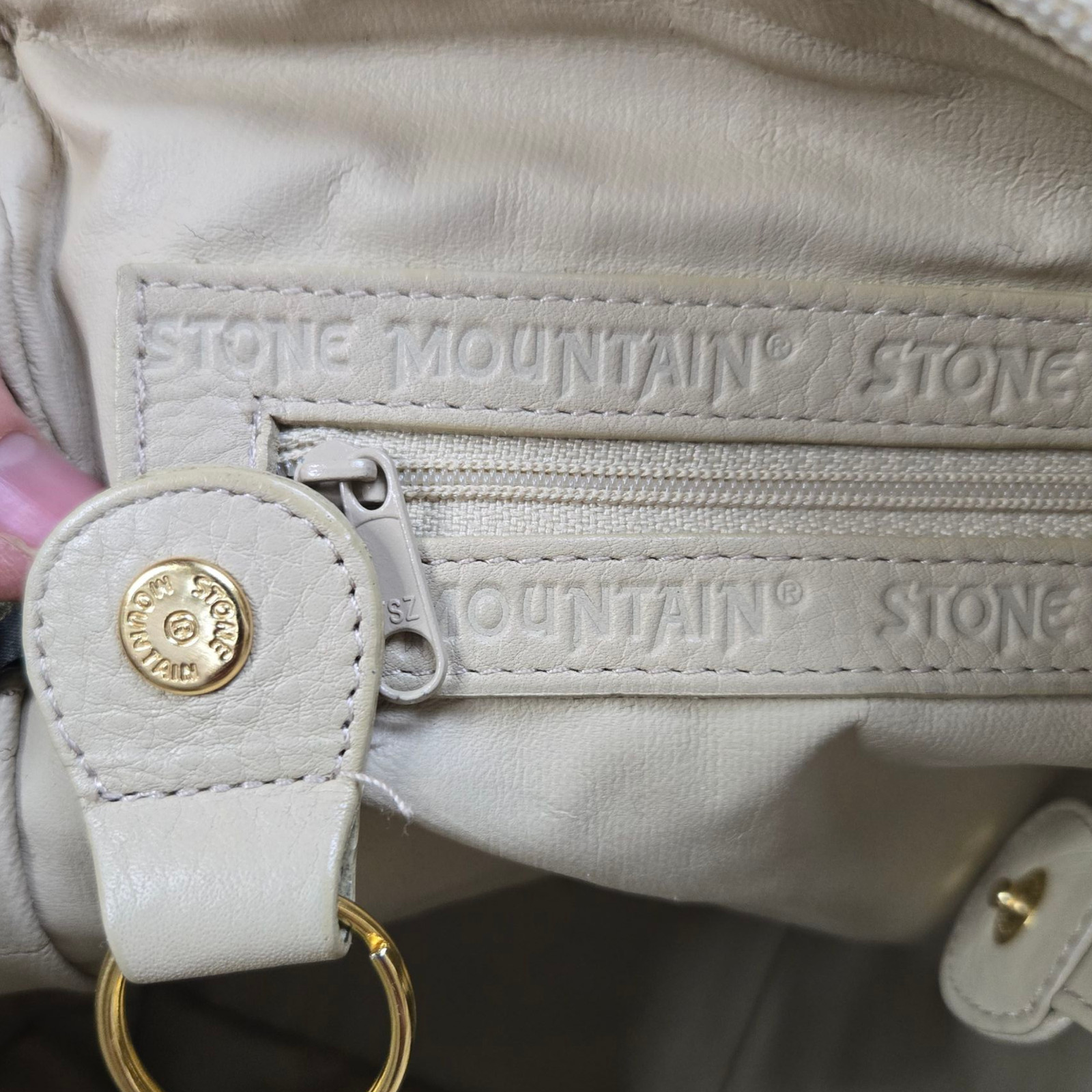 Vintage 1990s Beige Ivory Pebbled Leather Everyday Double Handle Shoulder Bag